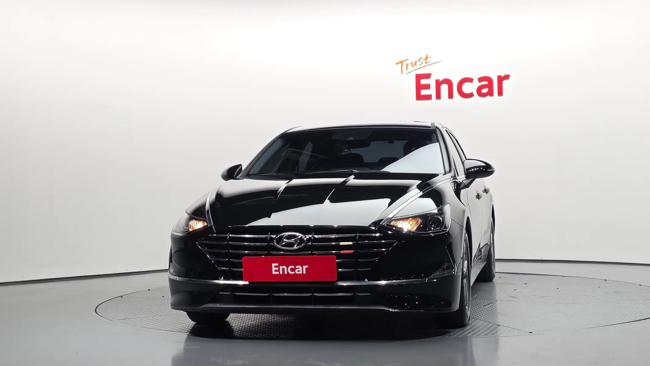 Hyundai (DN8) 2.0 LPG() 2021 2/5