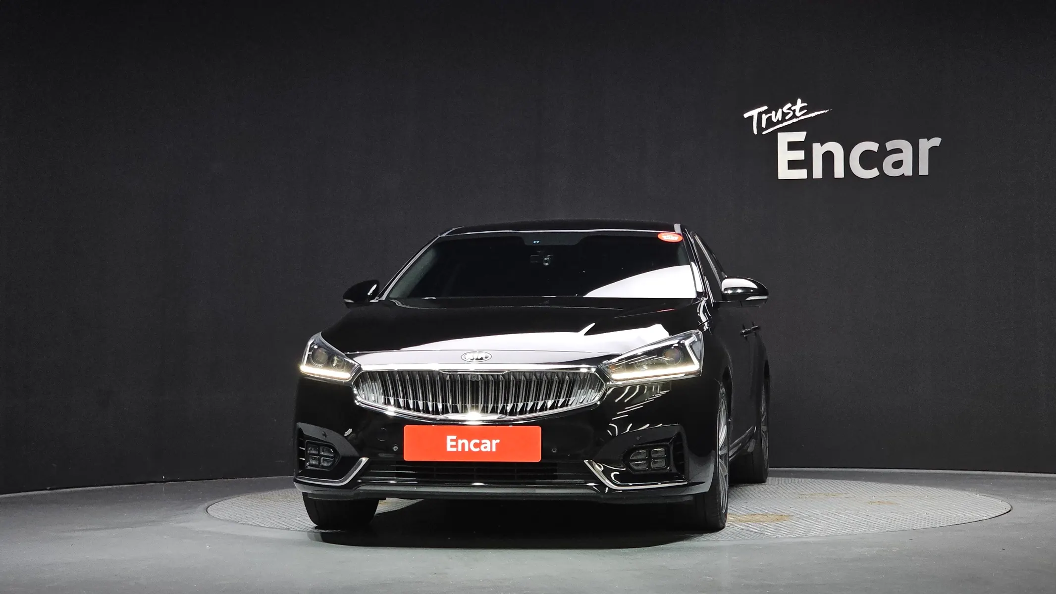 Kia K7 3.0 LPI () 2016 2/5