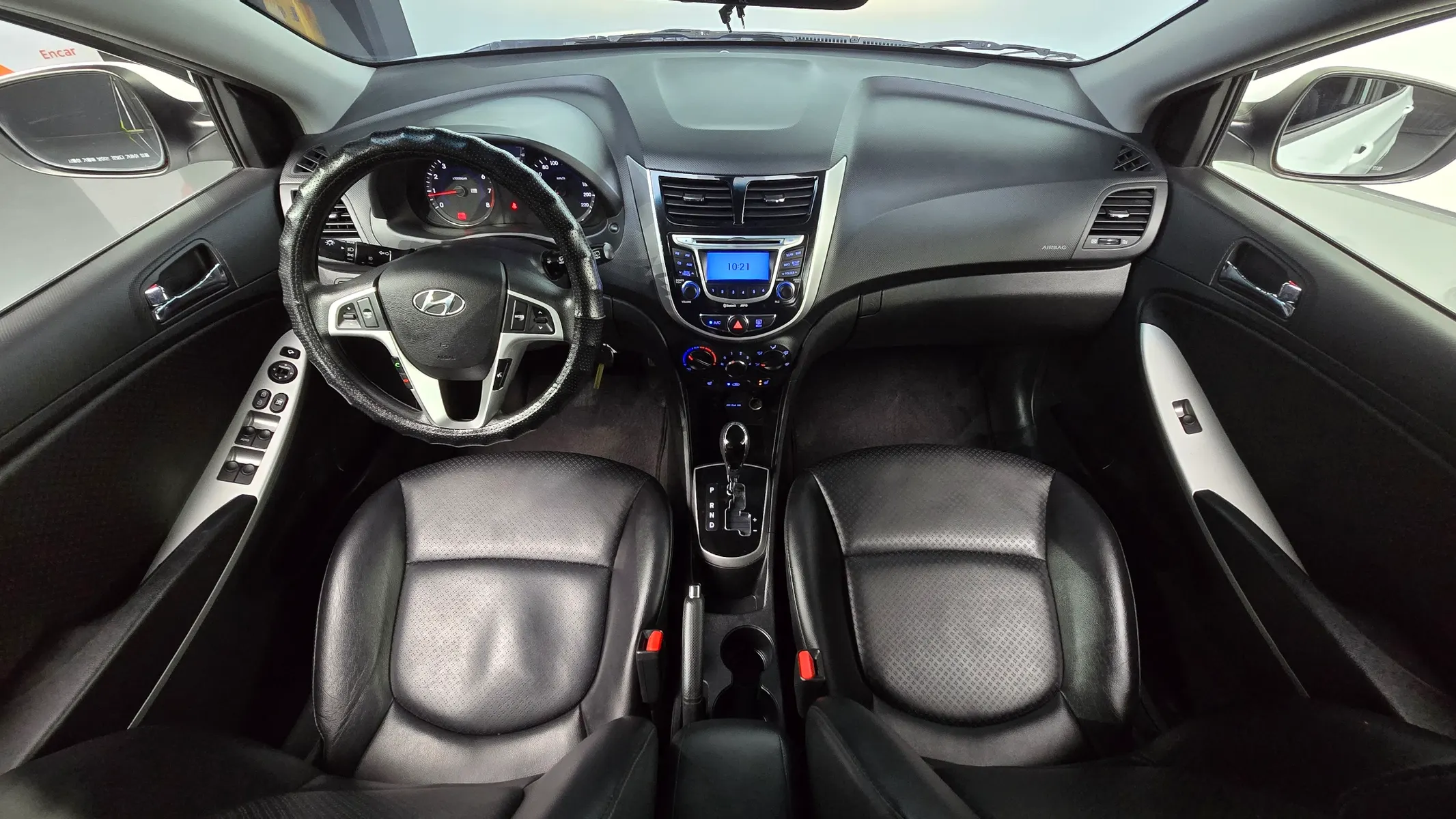 Hyundai () 1.4 VVT 2012 4/5