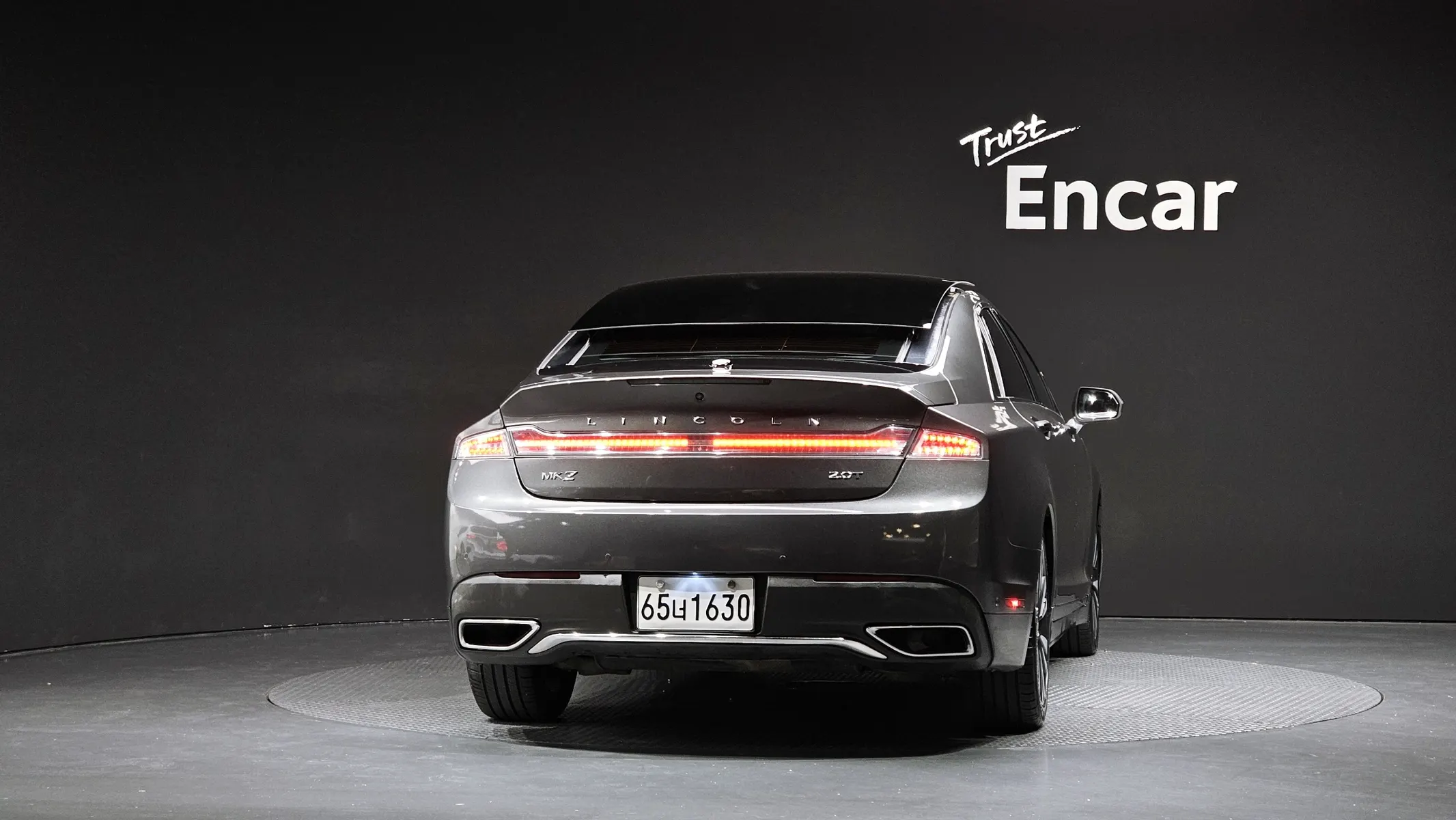 Lincoln MKZ 2.0 2017 3/5