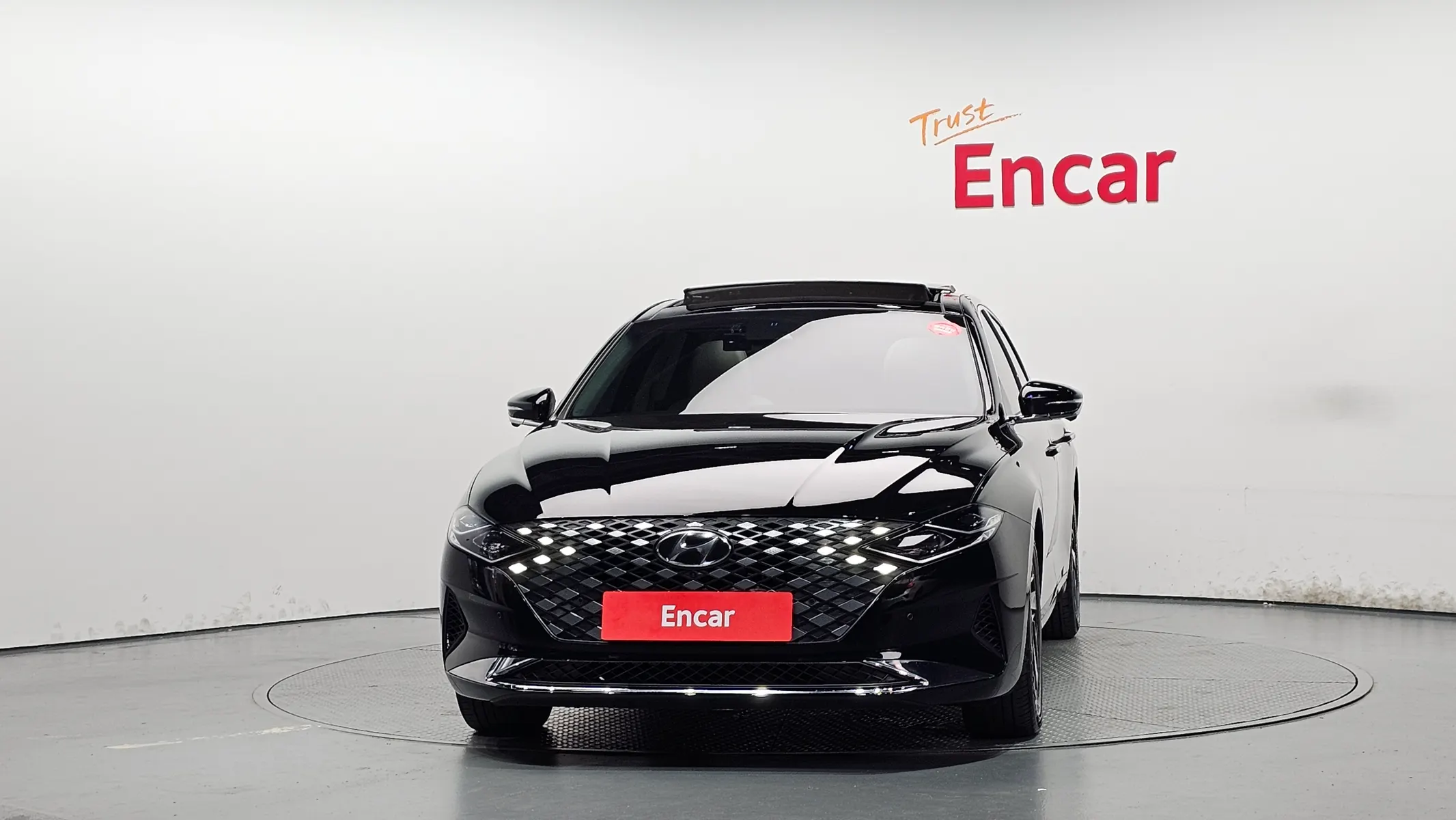 Hyundai IG 2022 2/5