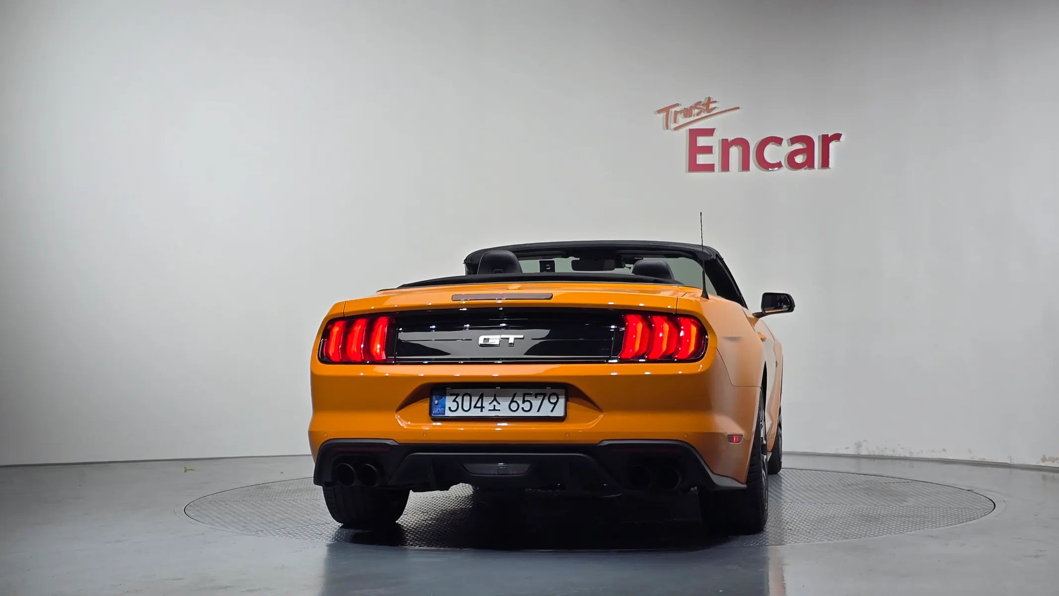 Ford 머스탱 GT 2018 3/5