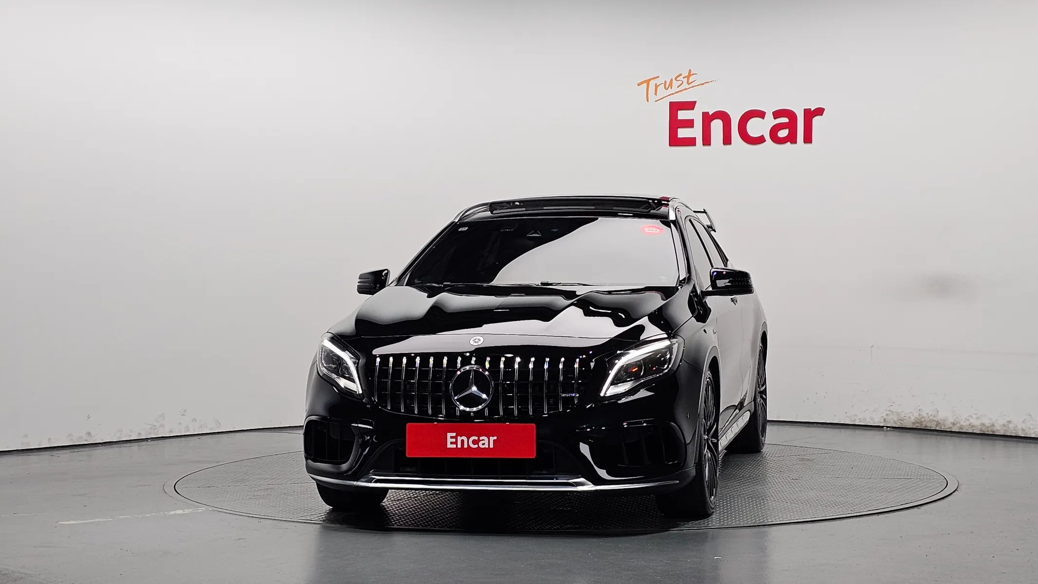 Mercedes-Benz GLA-Class X156 GLA45 AMG 4MATIC 2019 3/36