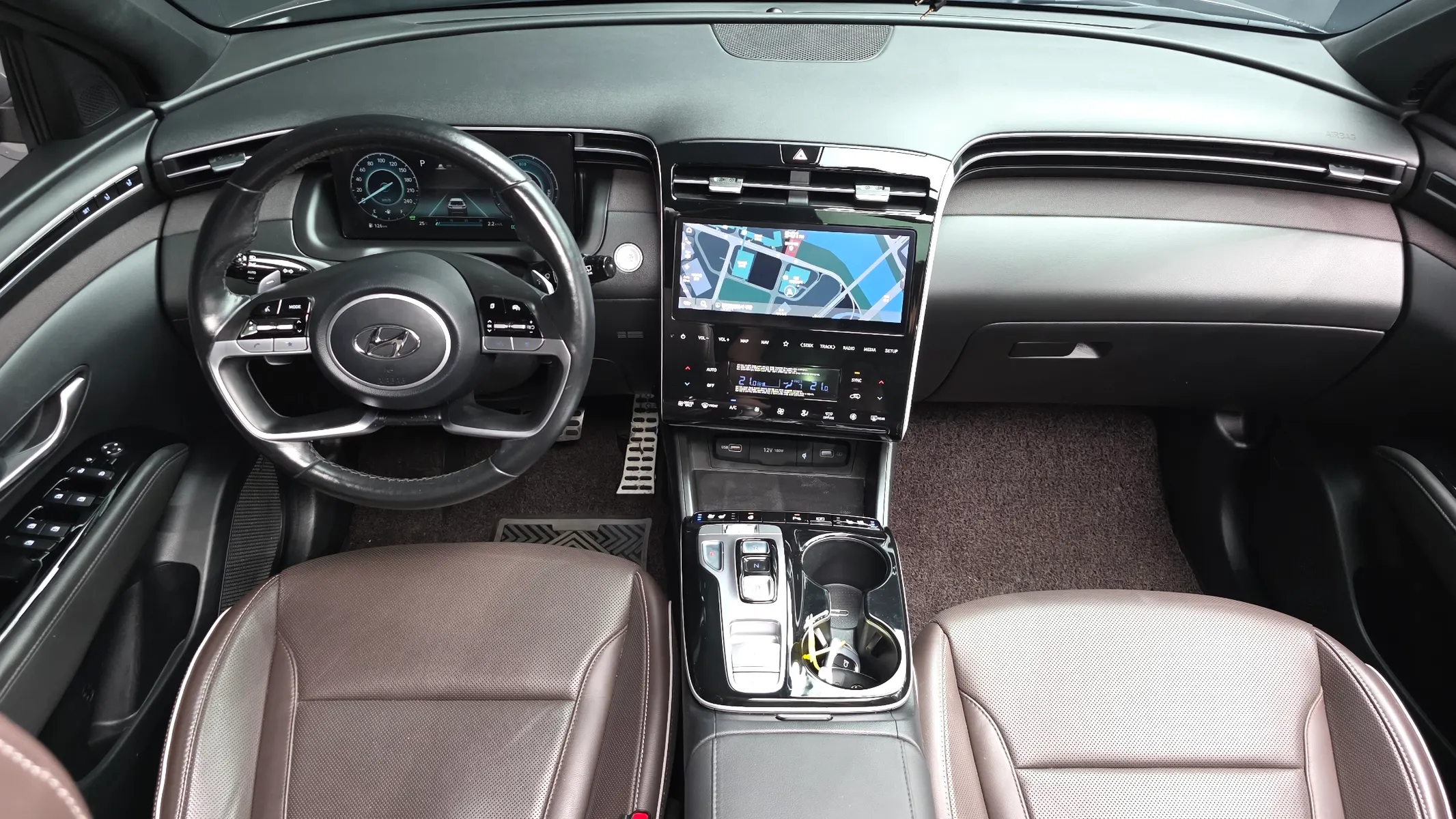 Hyundai (NX4) 2WD 2021 4/5