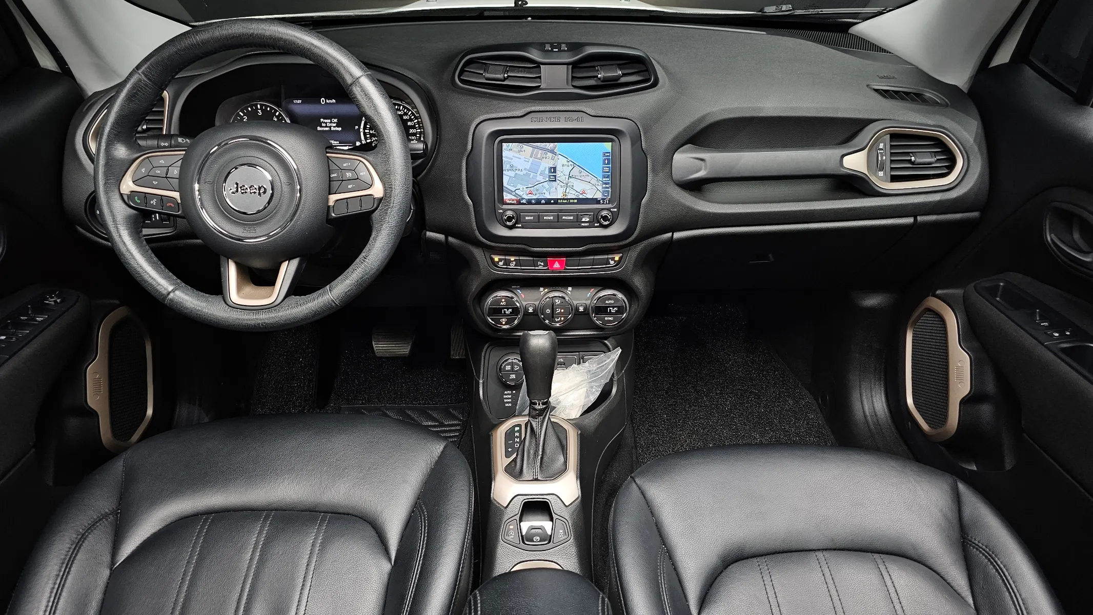 Jeep 레니게이드 2.0 AWD 2016 4/5