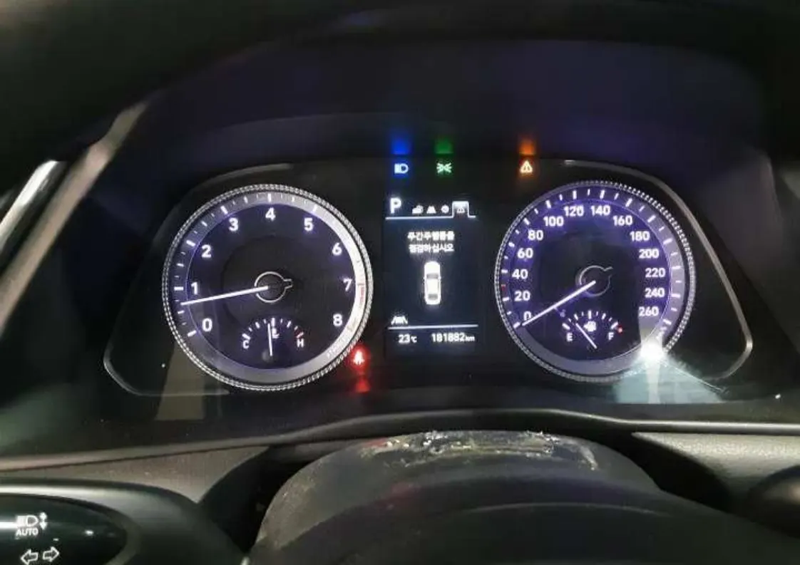 Hyundai (DN8) 2.0 LPG() 2022 4/5