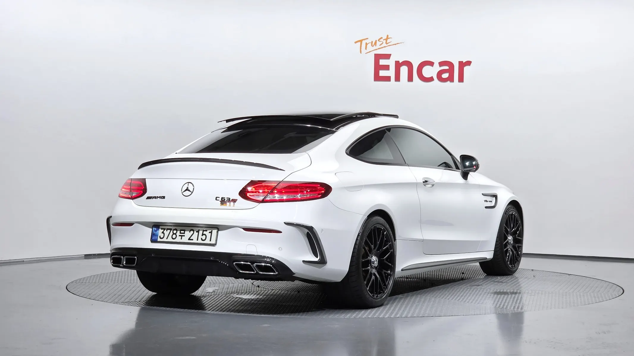 Mercedes-Benz C-Class W205 C63 AMG 2018 2/32