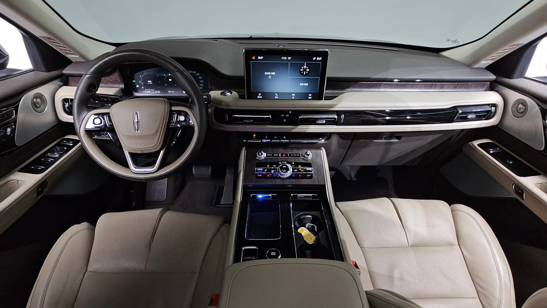 Lincoln 2 3.0 AWD 2021 4/5