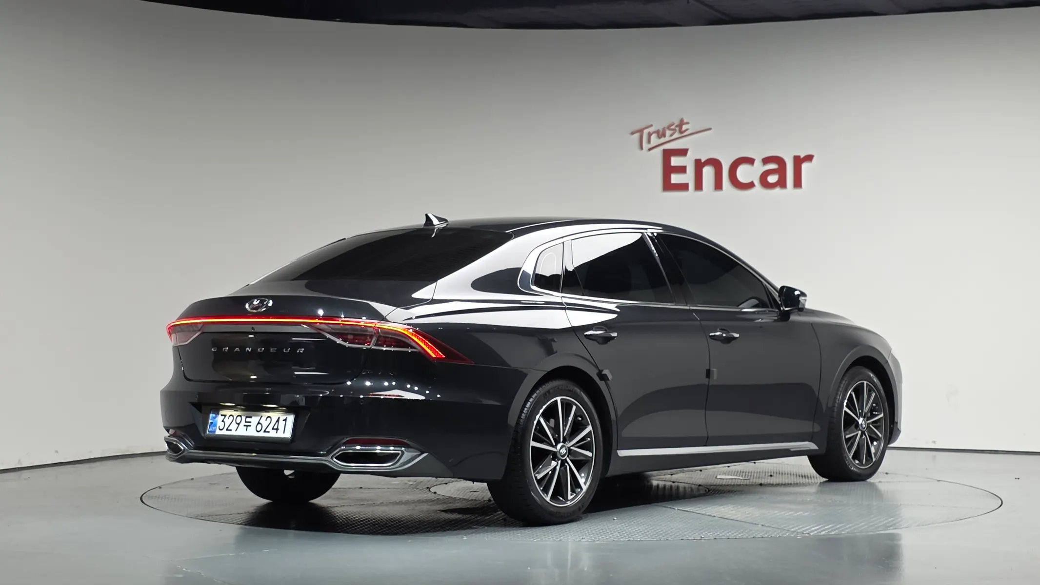 Hyundai IG 3.0 LPi 2020 2/41