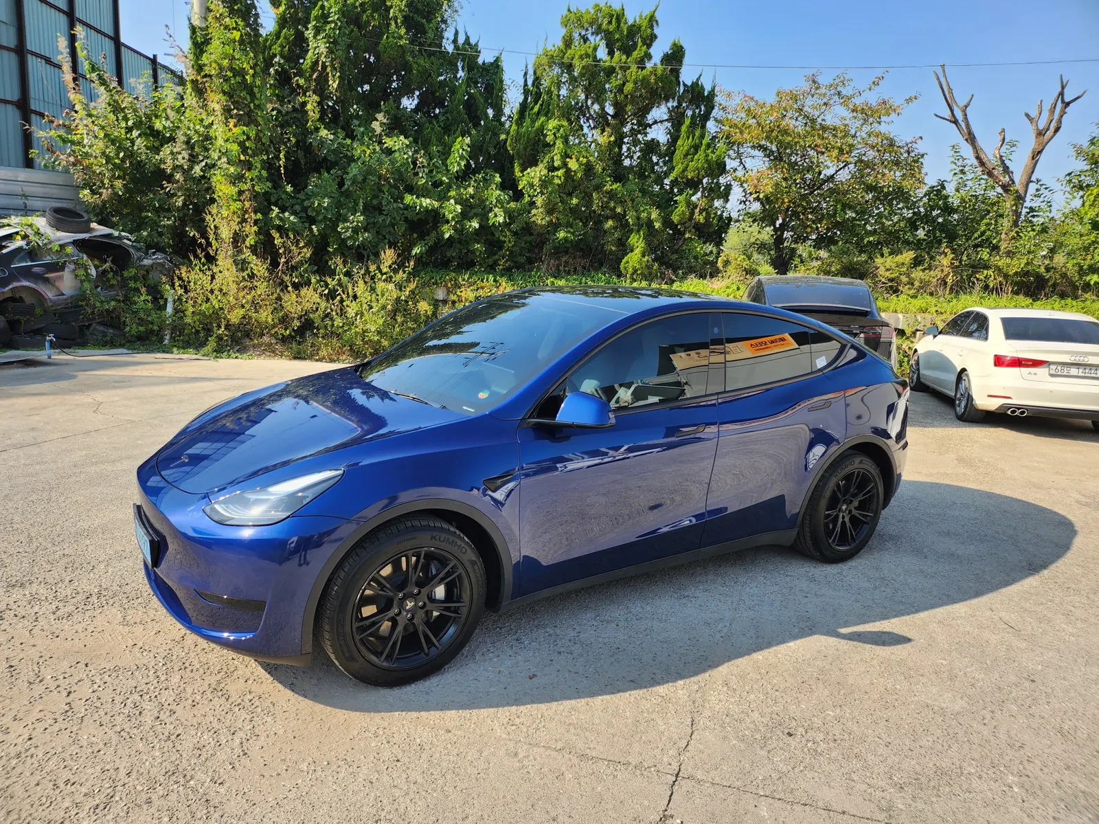 Tesla Y RWD 2024 2/5