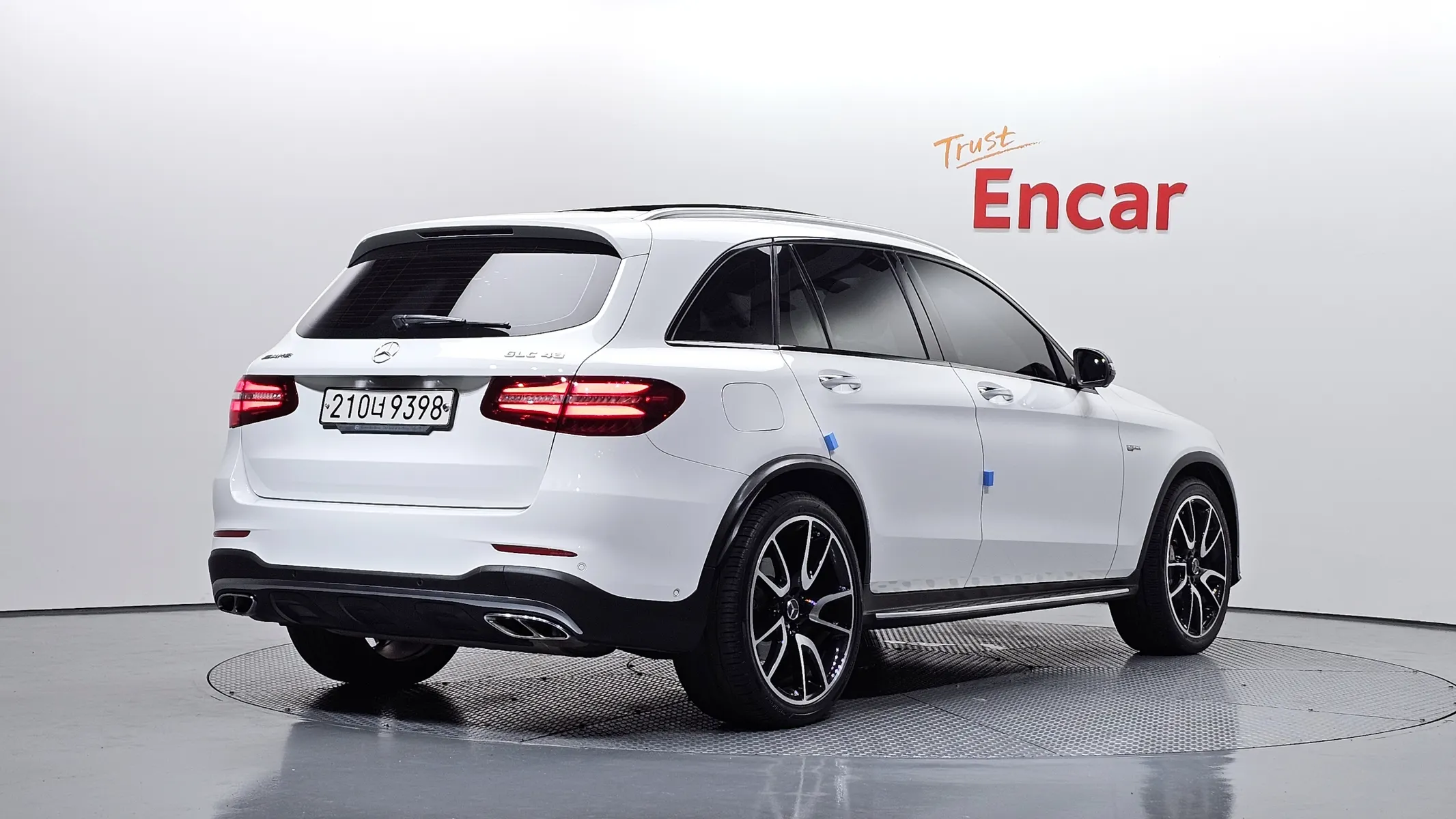 Mercedes-Benz GLC-Class X253 AMG GLC43 4MATIC 2017 2/21