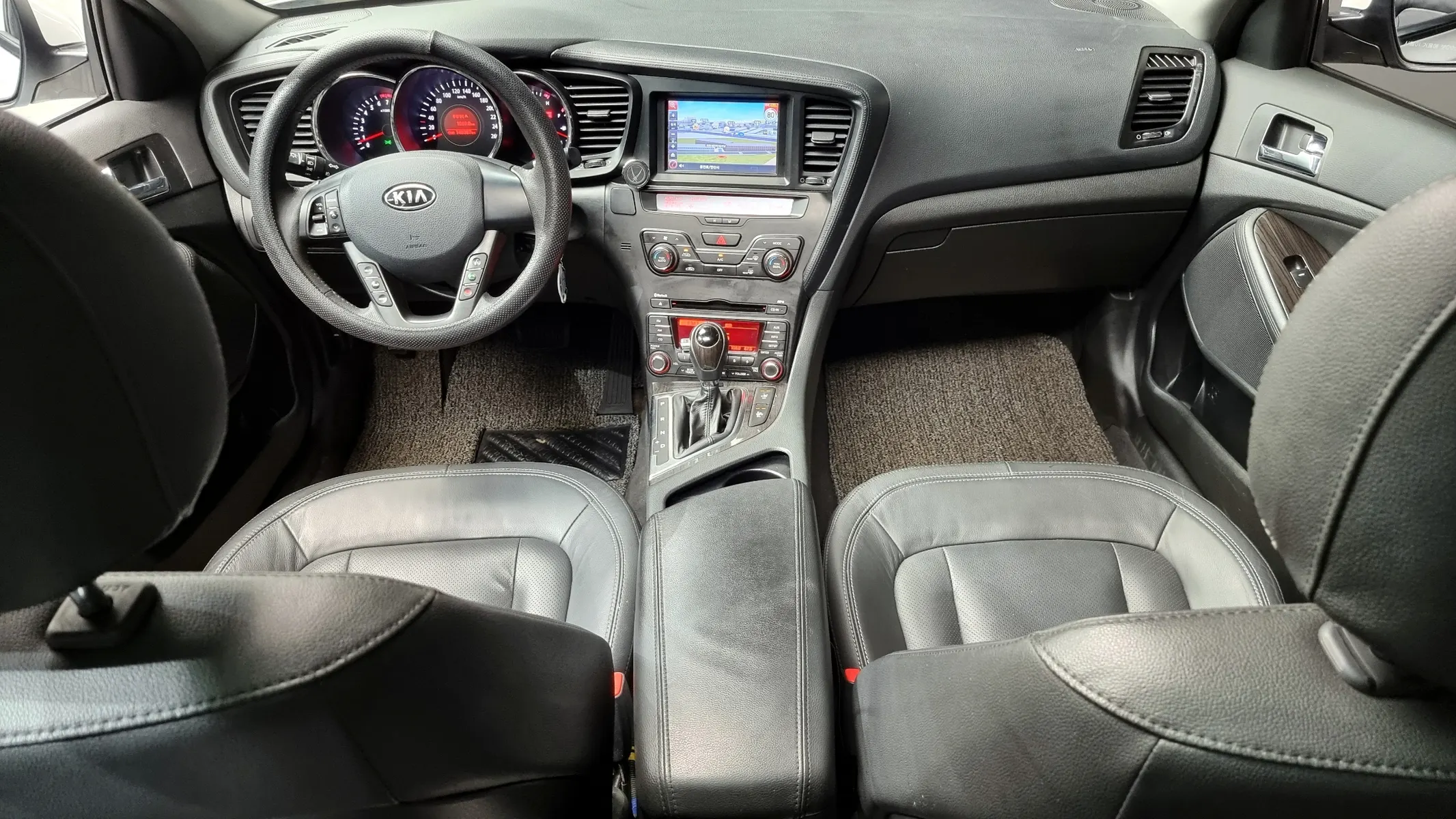 Kia K5 LPI 2011 4/5