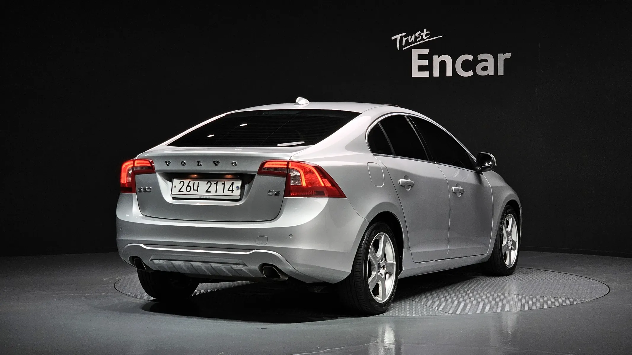 Volvo S60 D5 2011 2/21