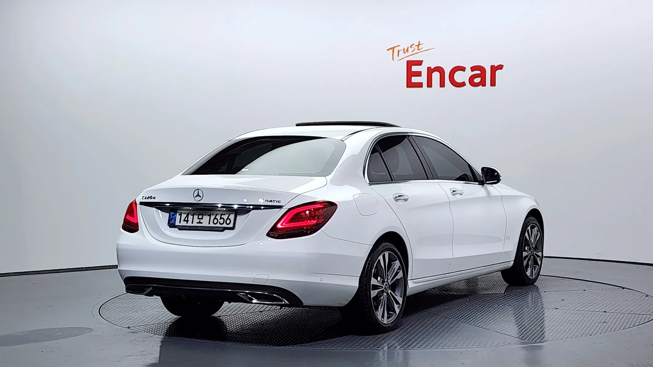 Mercedes-Benz C-Class W205 C220 d 4MATIC 2020 2/21