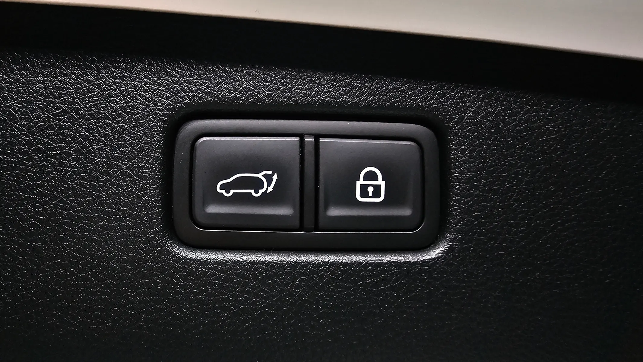 Genesis GV70 2.5T AWD 2021 20/21