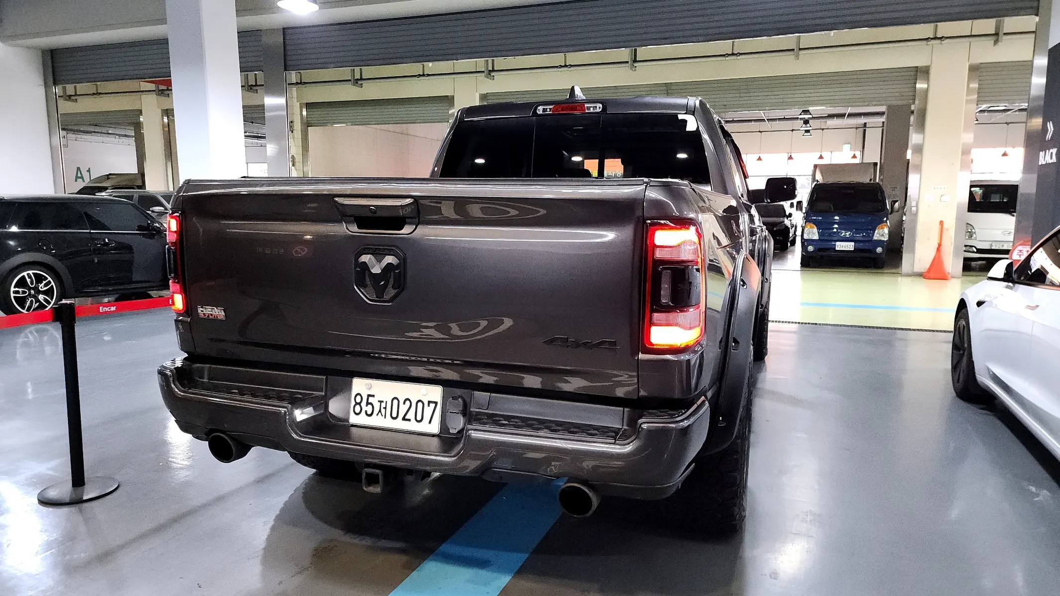 Dodge 램픽업 5.7 2019 3/5