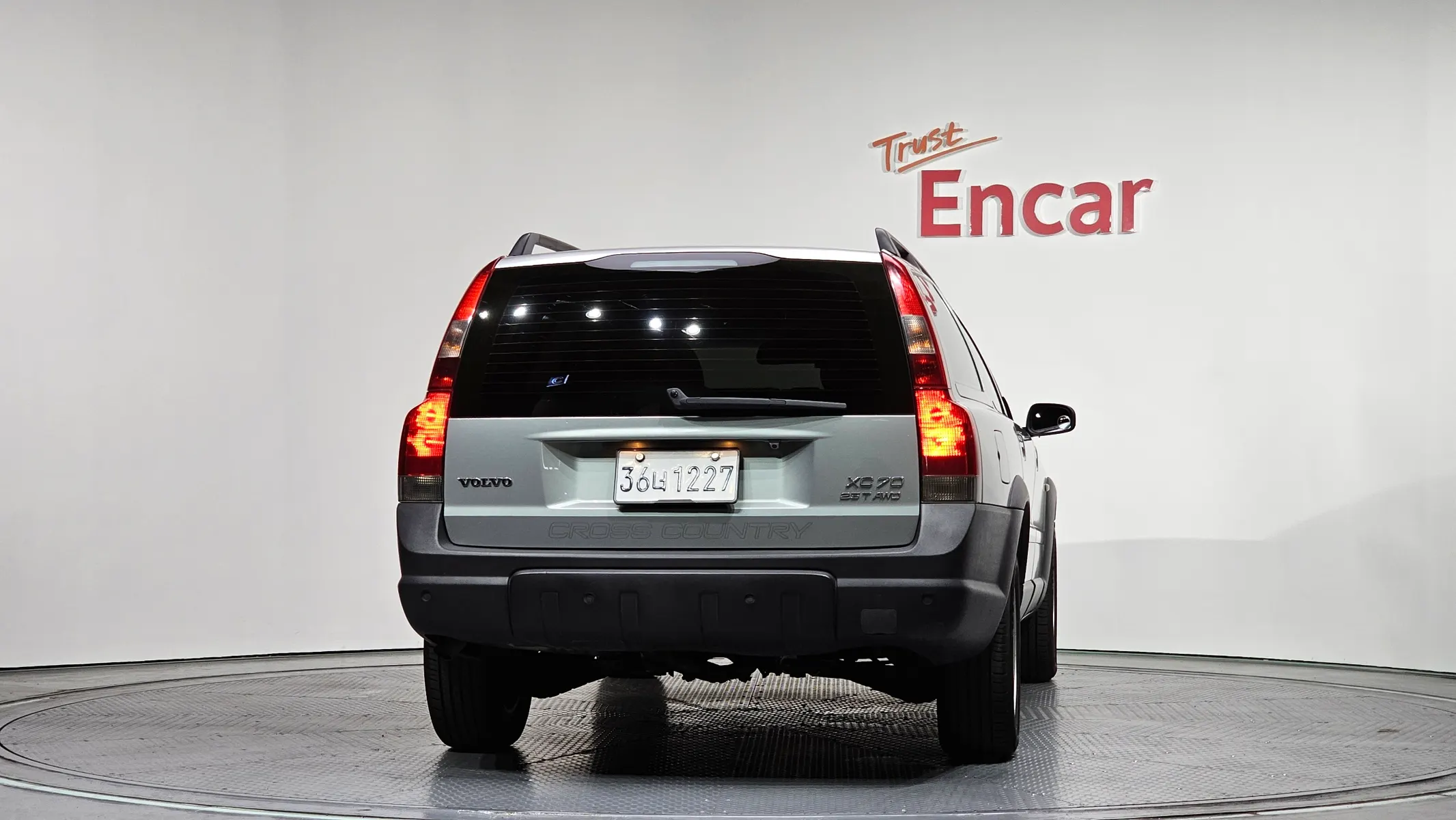 Volvo XC70 2.5T 2004 3/5