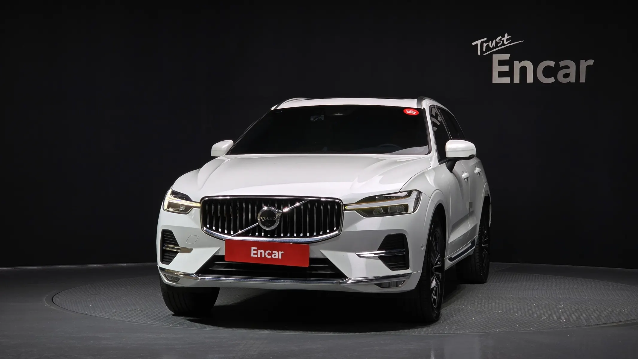 Volvo XC60 2 B5 2022 2/5