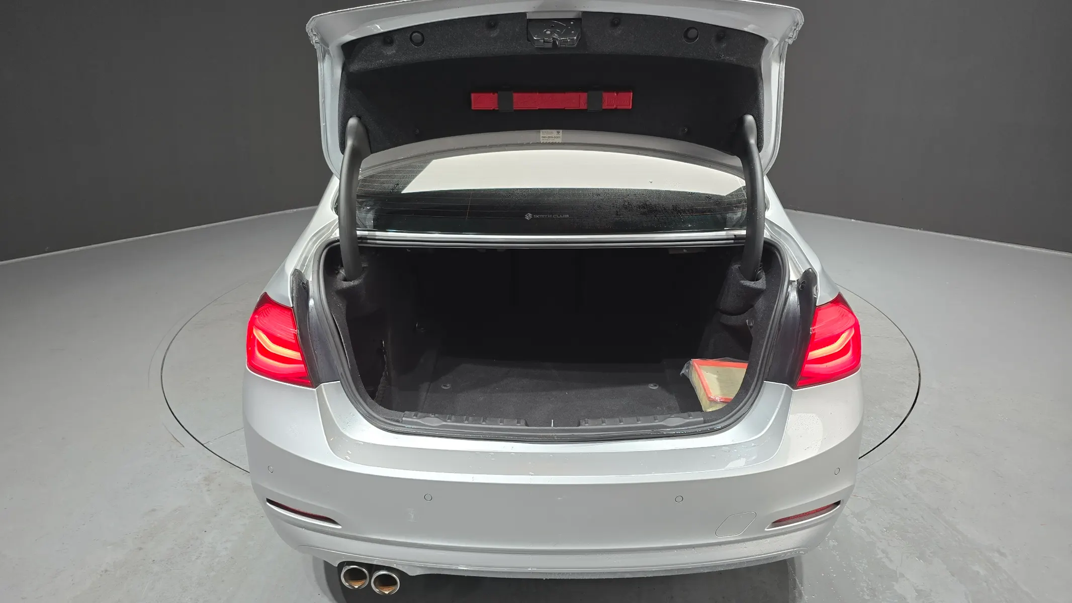 BMW 3 Series (F30) 320d ED 2017 20/21