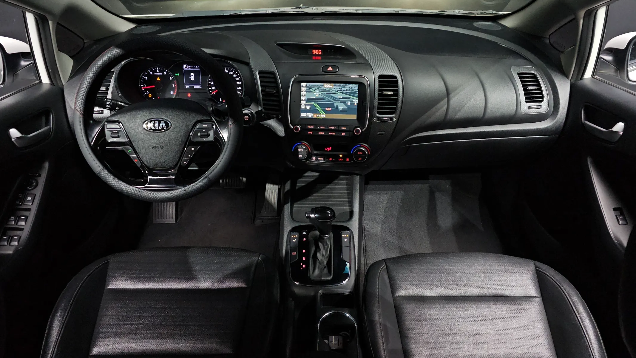 Kia K3 2016 4/5