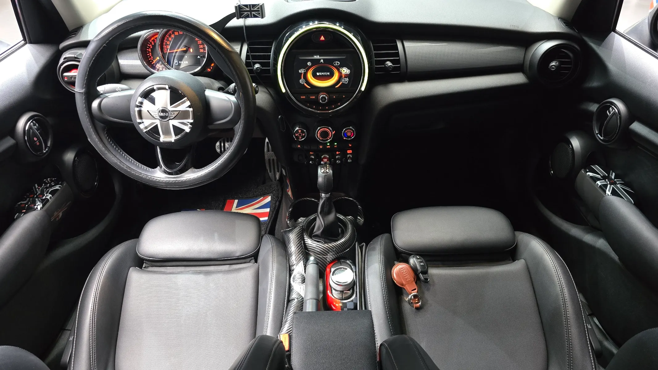 MINI 쿠퍼 5 2018 4/5