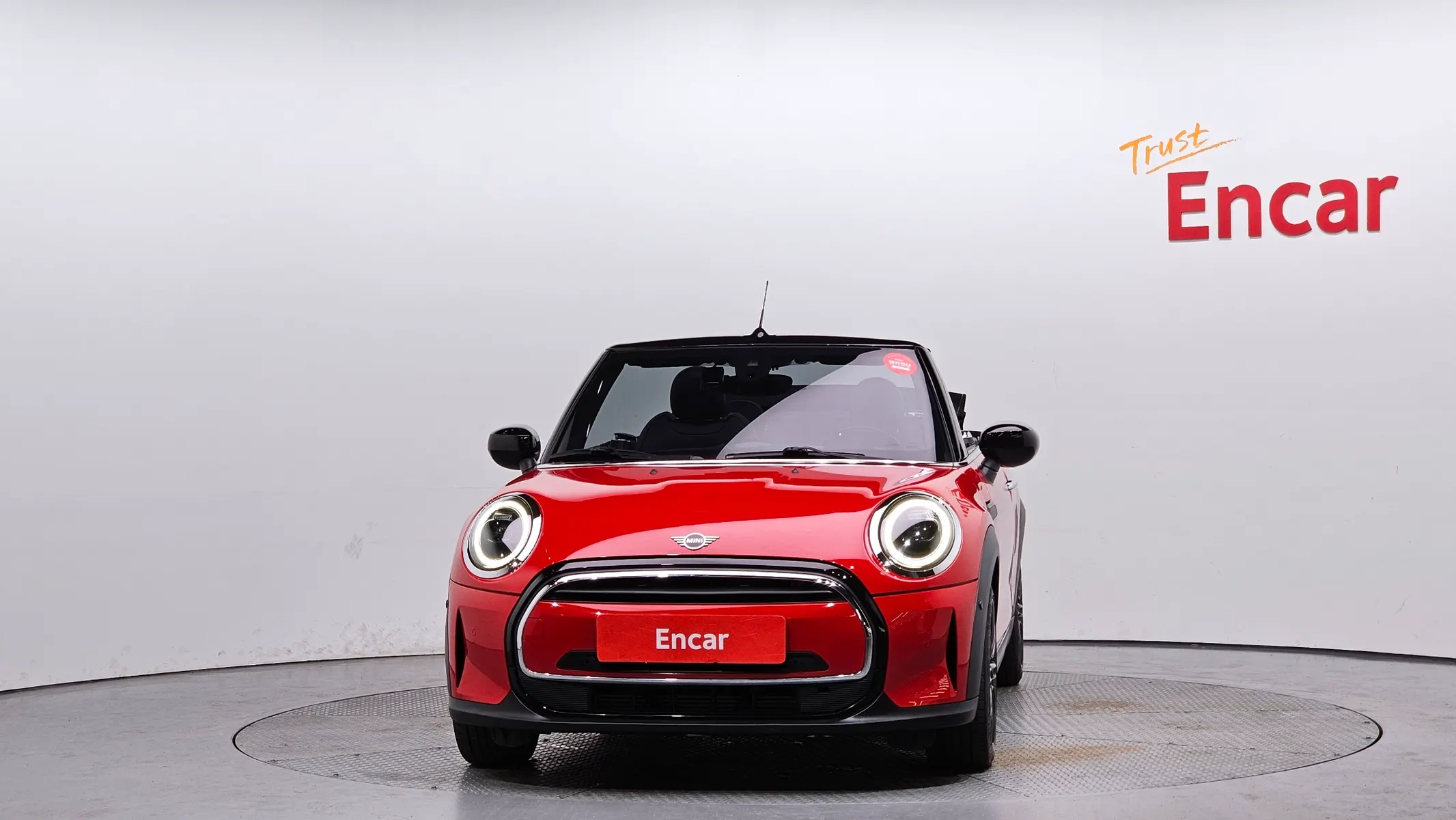 MINI Convertible 2024 2/5