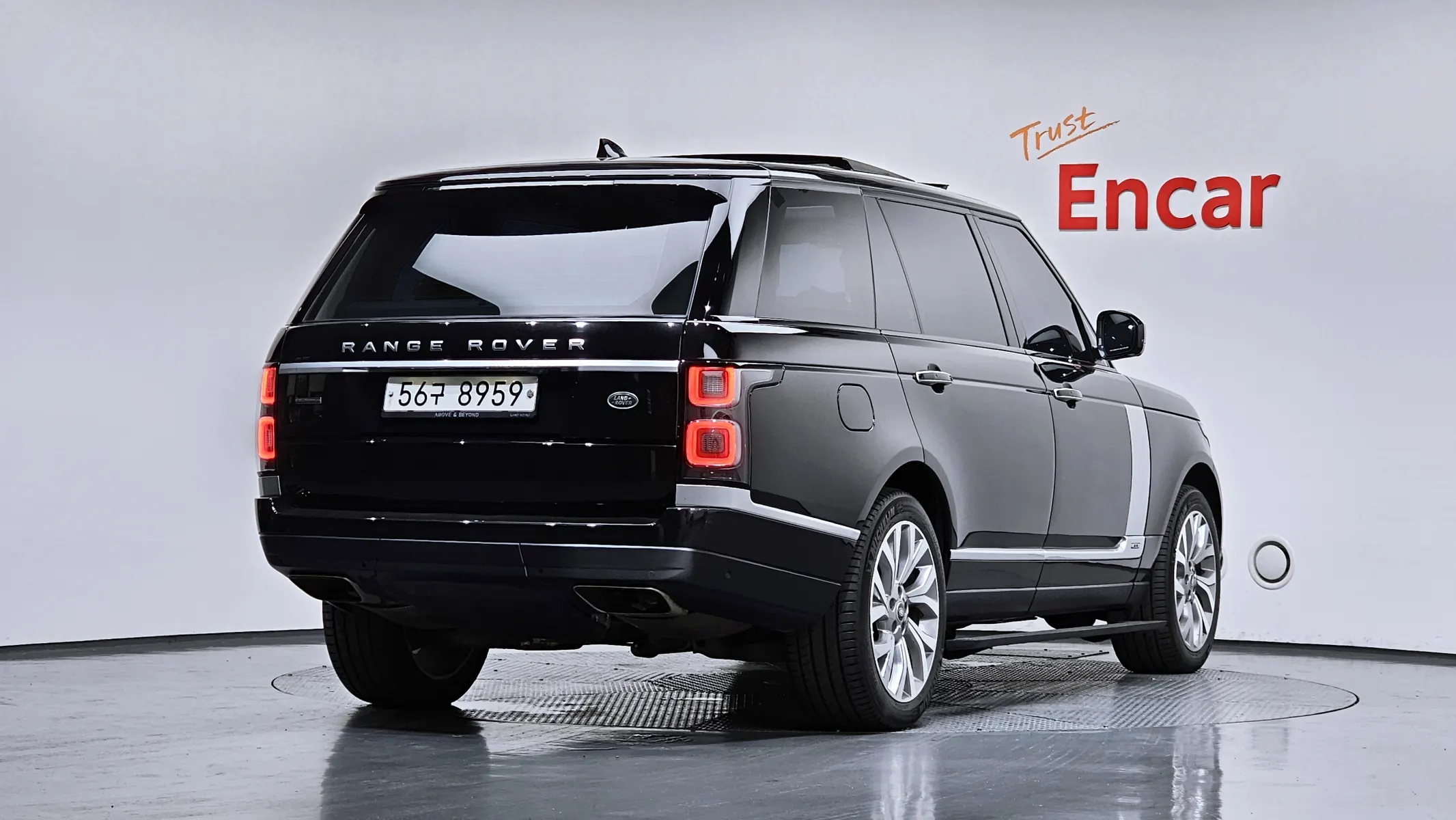 Land Rover 4 5.0 SC AB LWB 2019 2/47