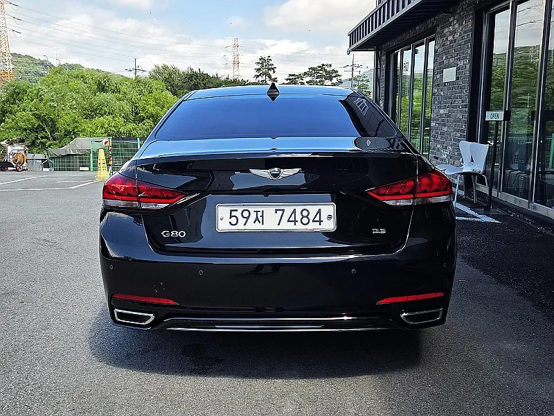 Genesis G80 3.3 GDI 2016 3/5