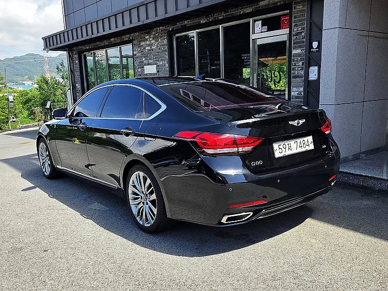 Genesis G80 3.3 GDI 2016 2/5