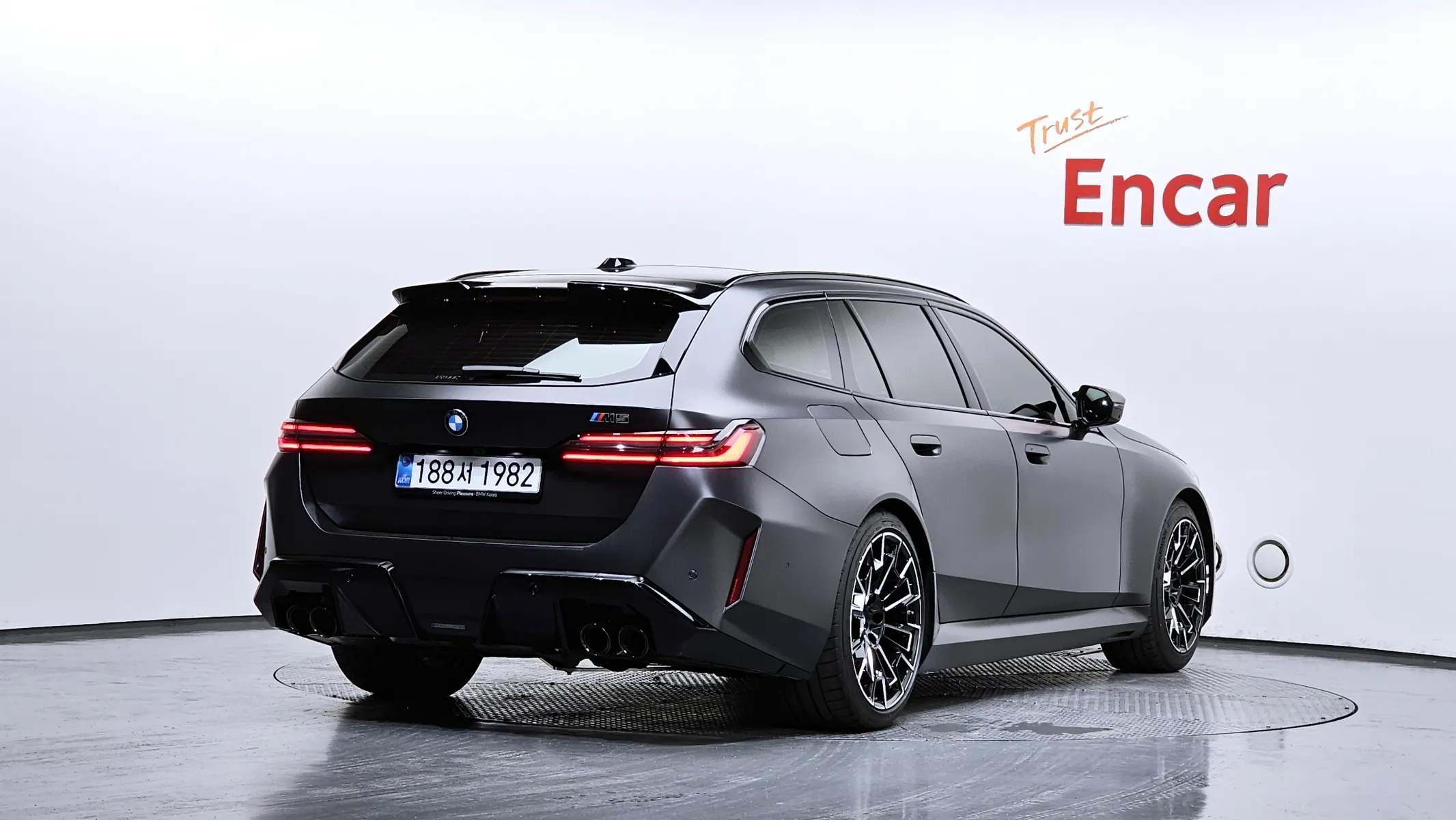 BMW M5 (G90) M5 2025 2/38