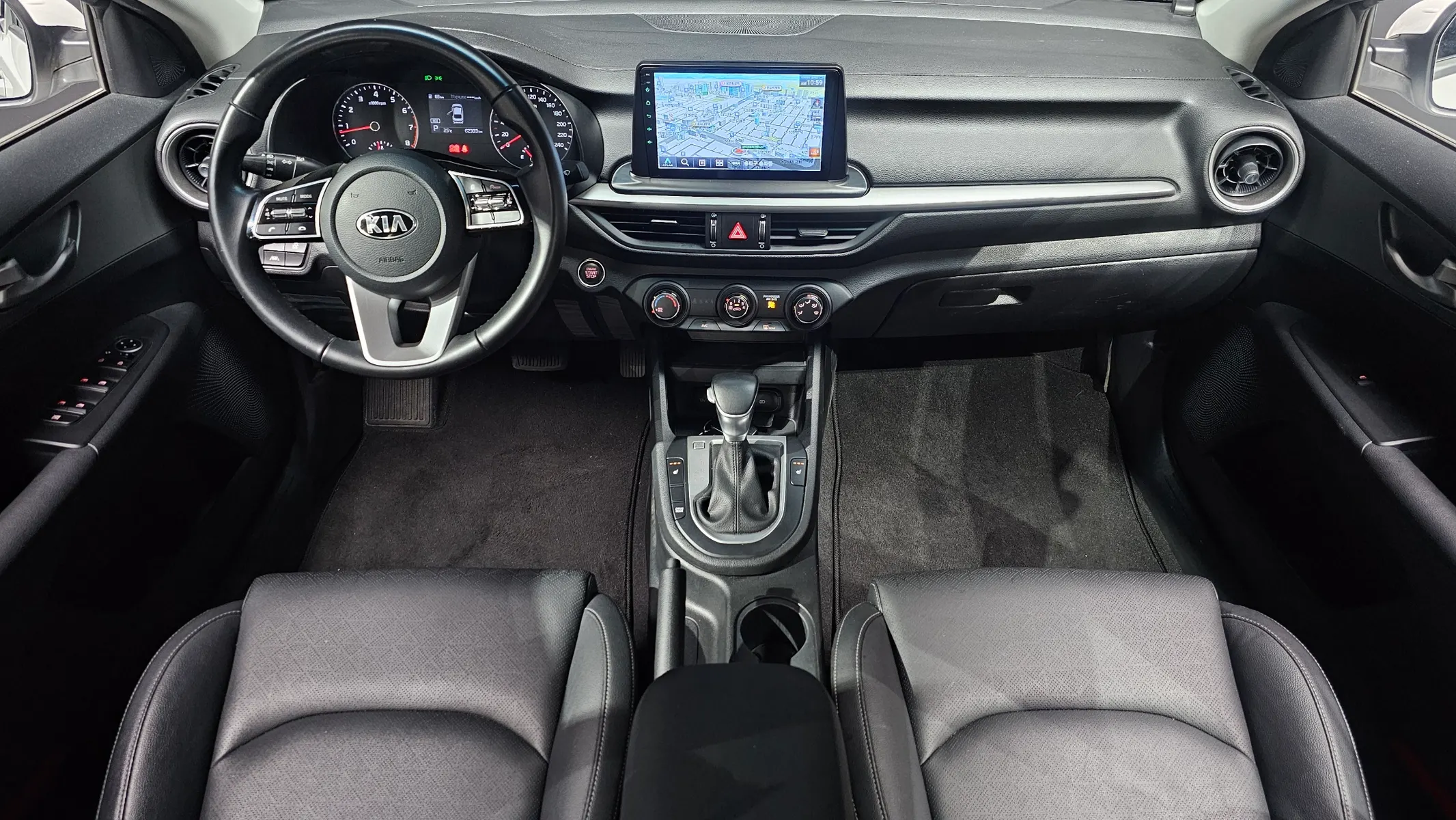 Kia K3 2021 4/5