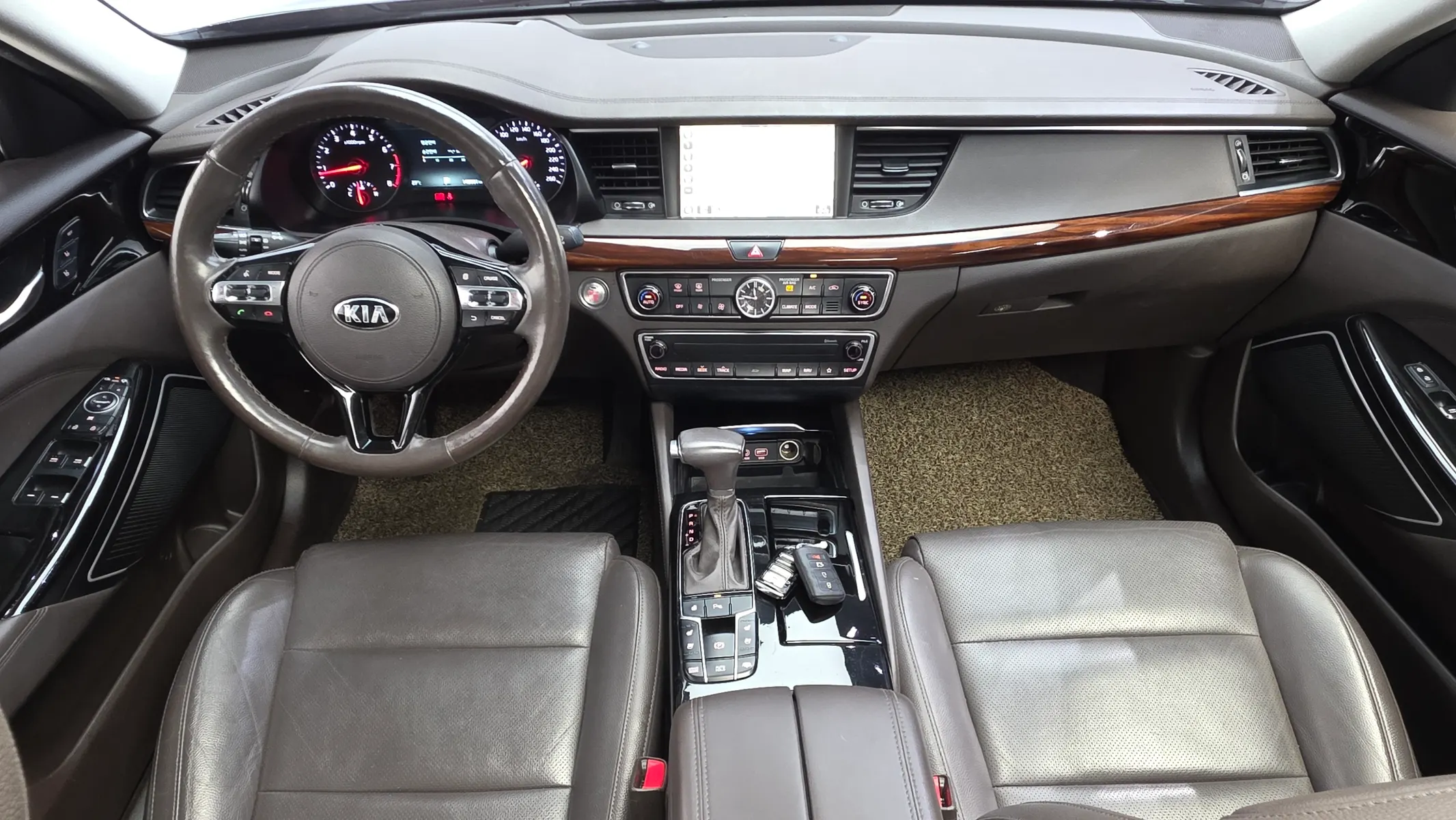 Kia K7 2.4 GDI 2017 4/5