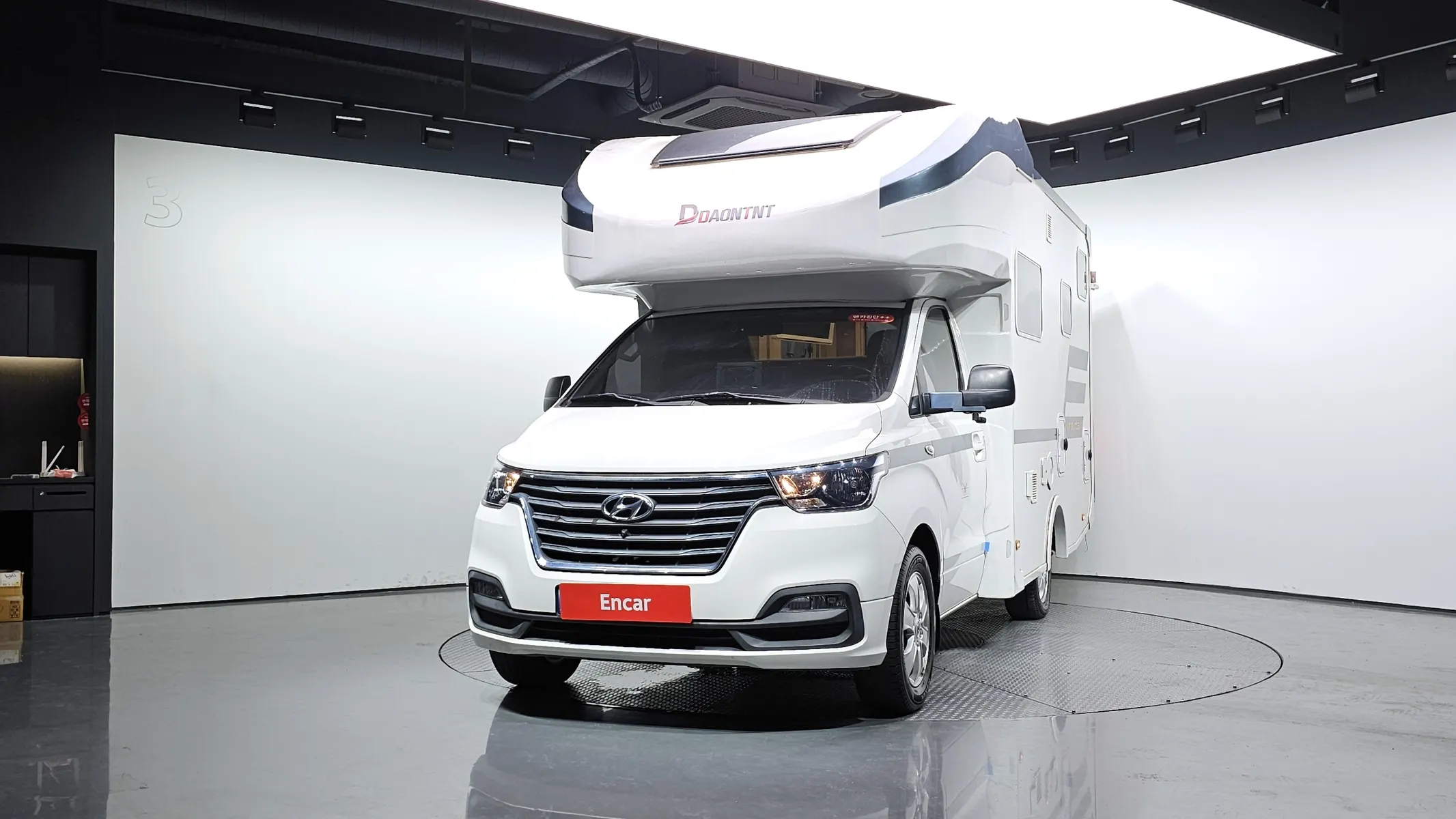 Hyundai 그랜드 스타렉스 2021 2/5