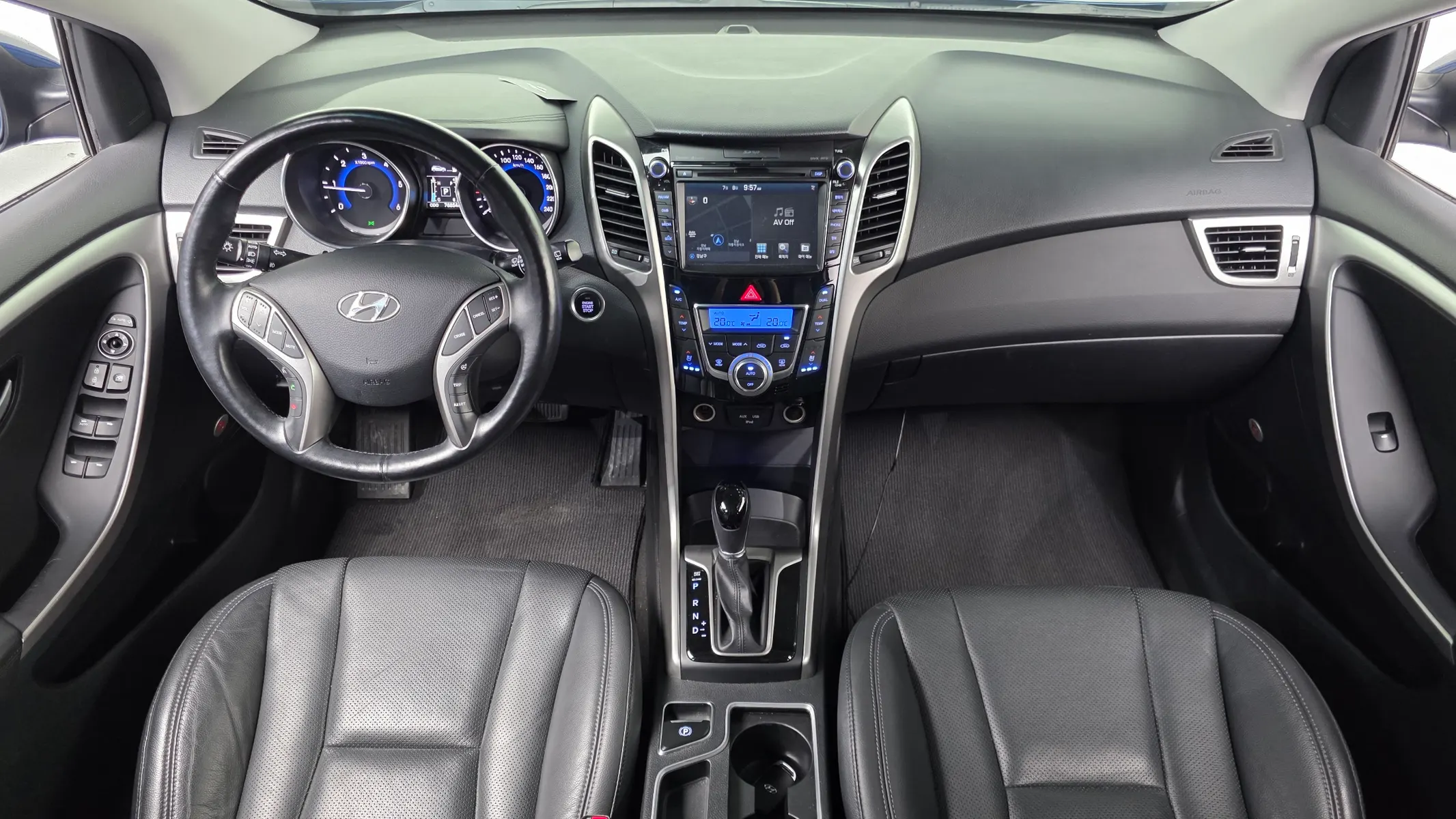 Hyundai i30 1.6 PYL 2015 4/5