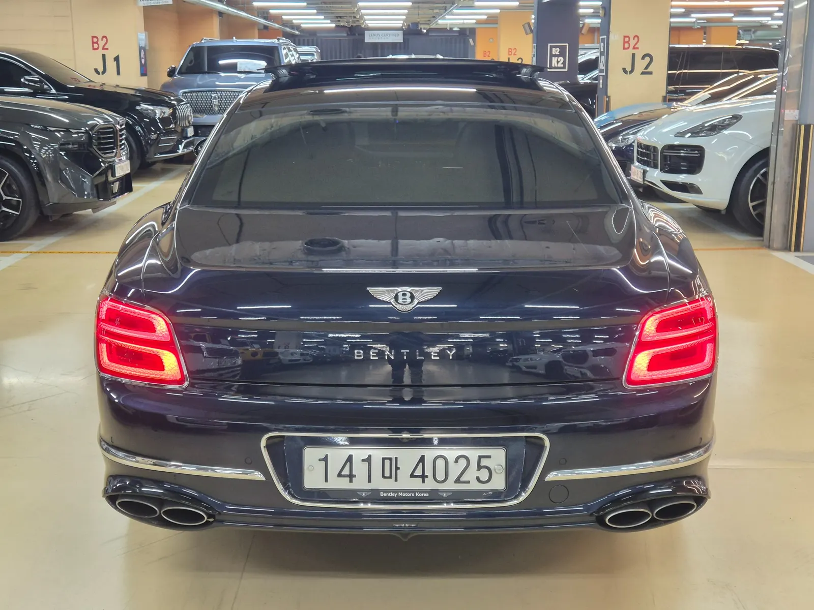 Bentley 3 4.0 2023 3/5