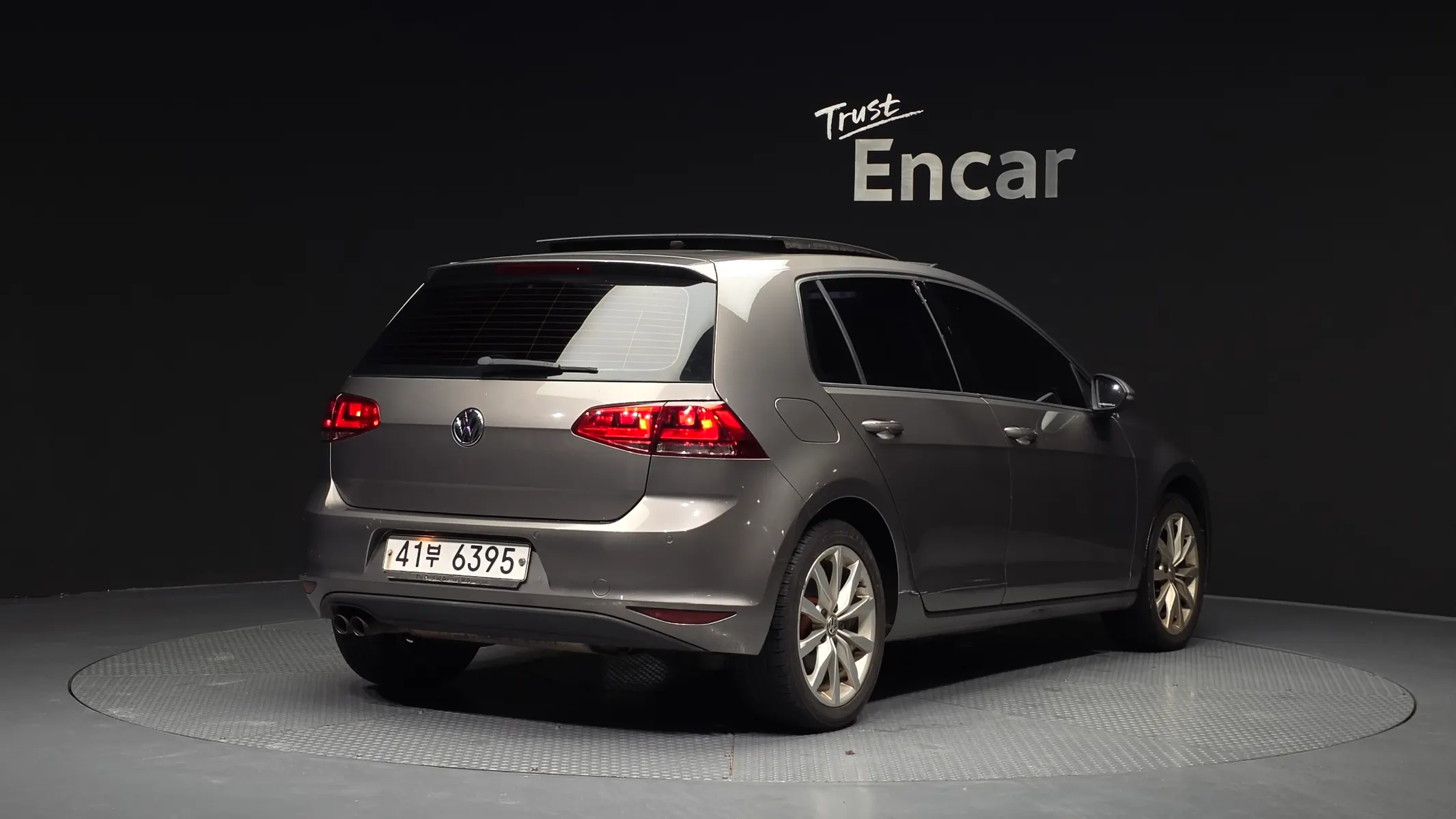 Volkswagen 7 2.0 TDI 2014 2/21