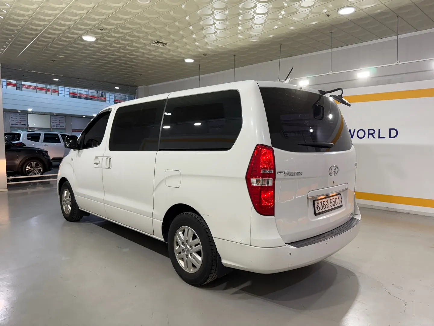 Hyundai Grand Starex 3 2017 3/18
