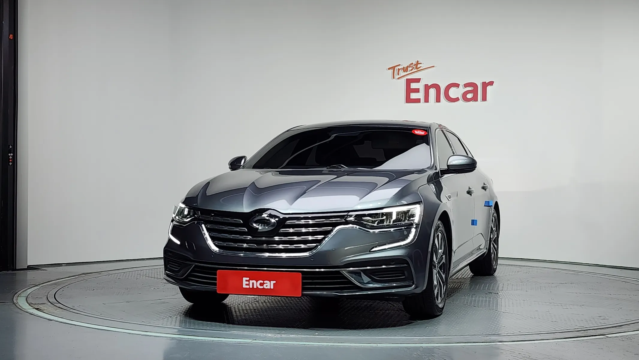 Renault Korea SM6 1.3 TCe LE 2021 2/5