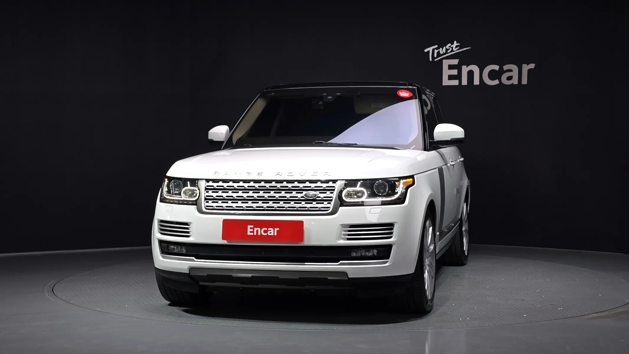 Land Rover 4 5.0 SC Vogue SE 2017 3/37