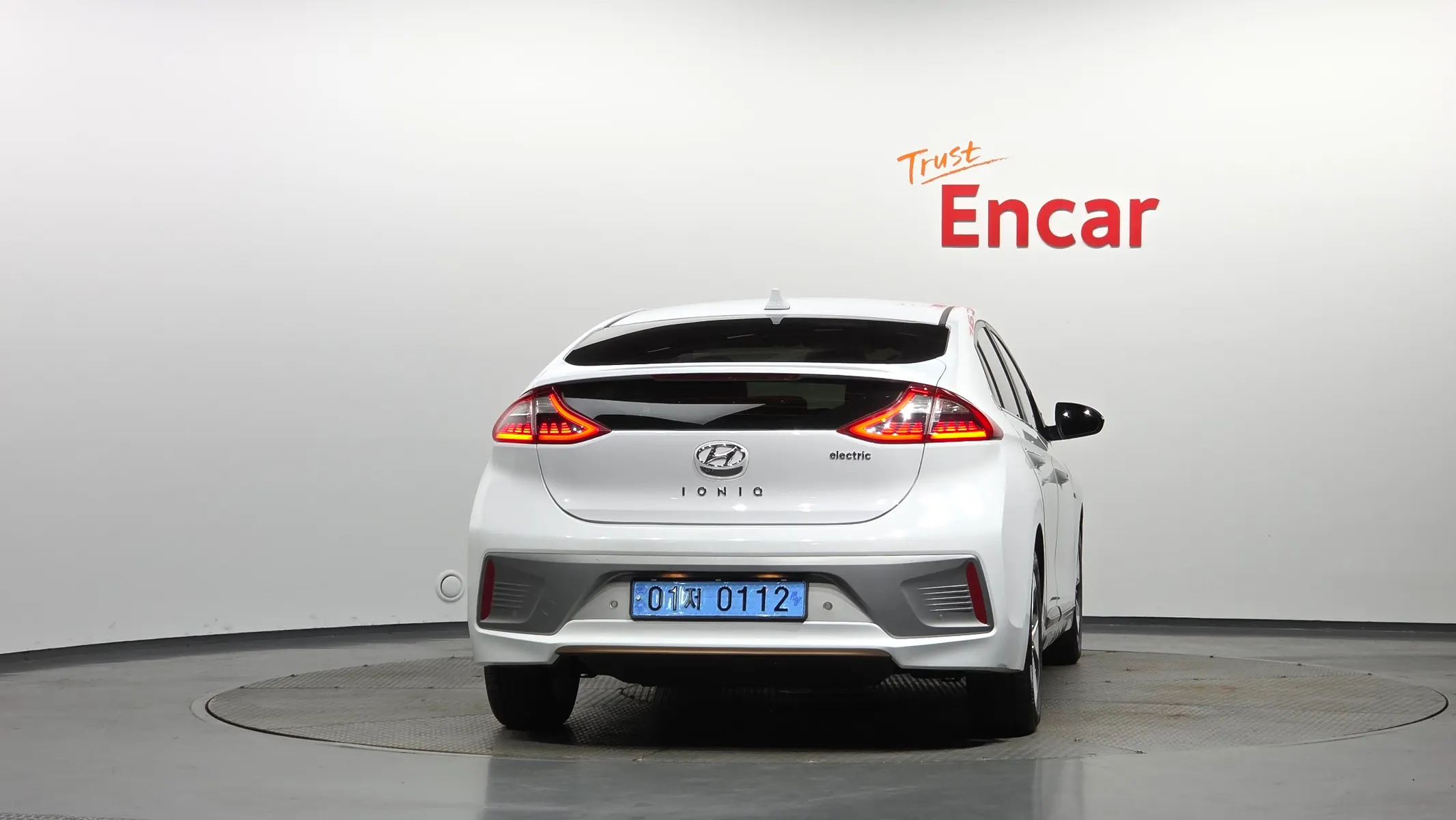Hyundai 아이오닉 일렉트릭 Q 2016 3/5