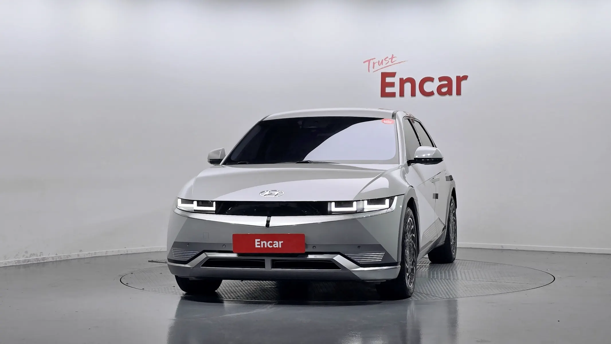 Hyundai Ioniq 5 AWD 2022 2/5