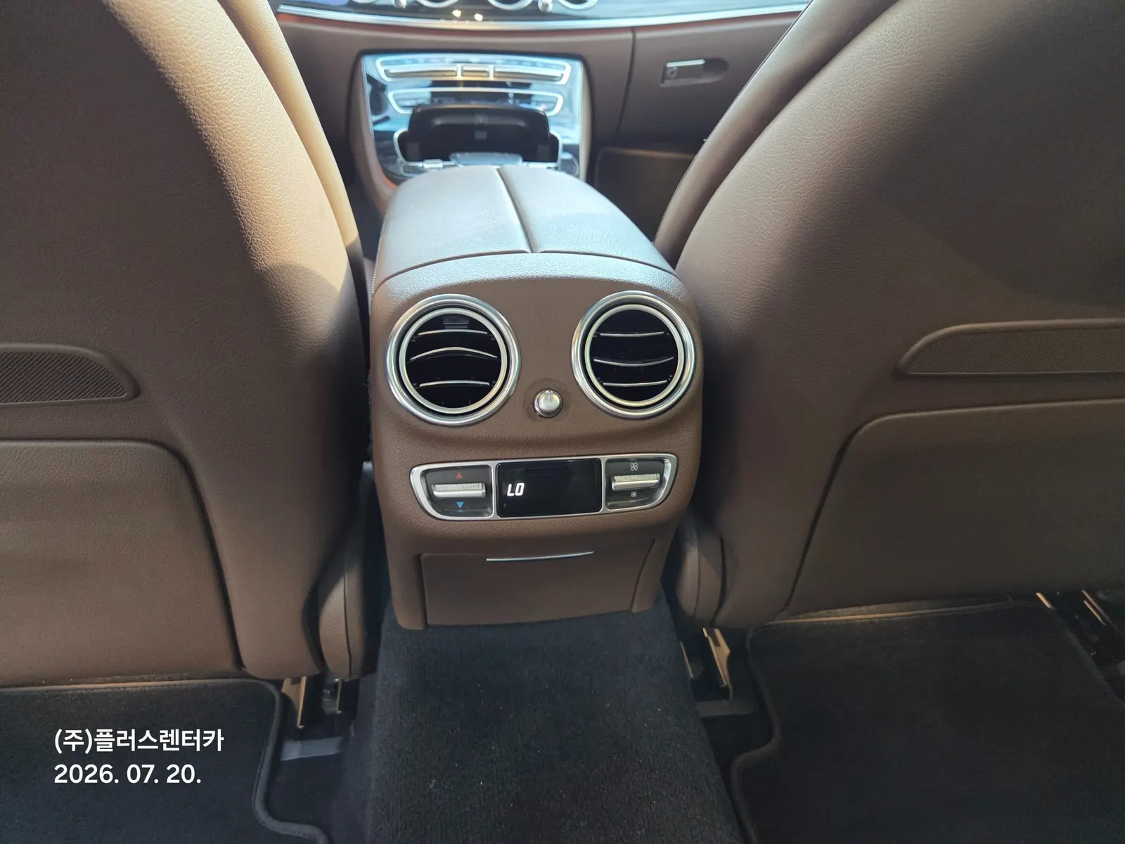 Mercedes-Benz E-Class W213 E450 4MATIC 2021 14/15