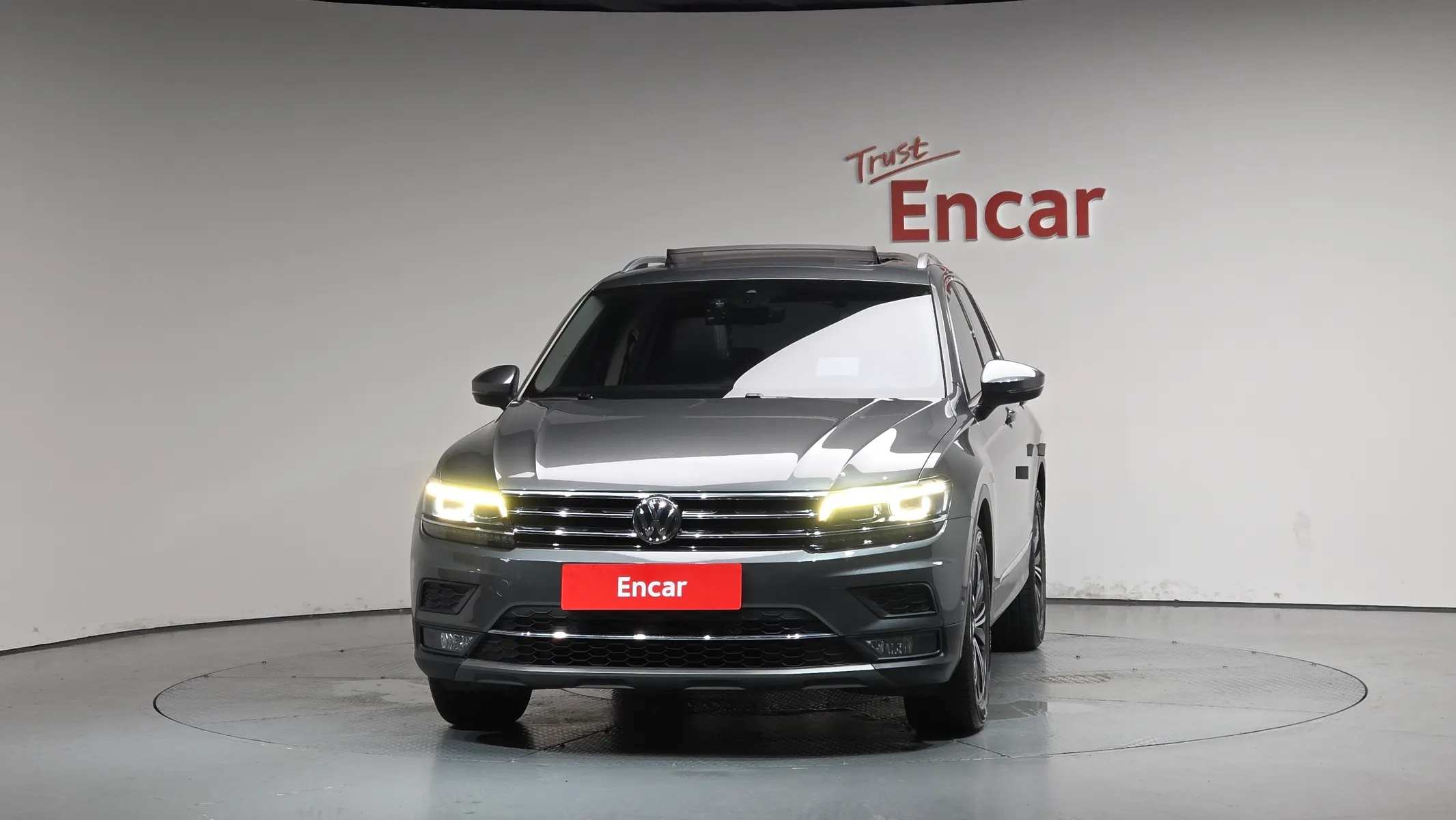 Volkswagen 2 2.0 TDI 2020 3/37