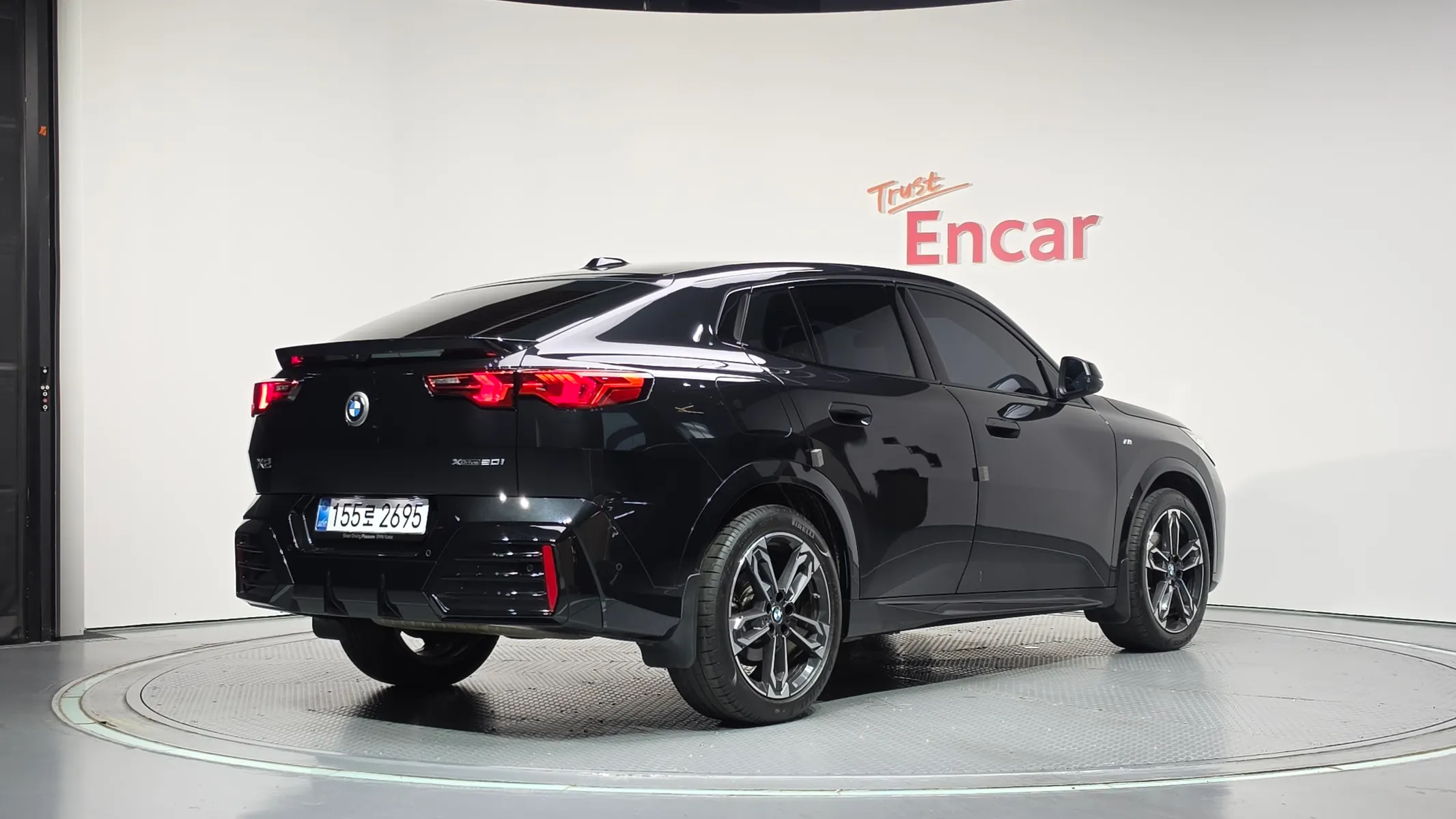 BMW X2 (U10) xDrive 20i M 2025 2/33