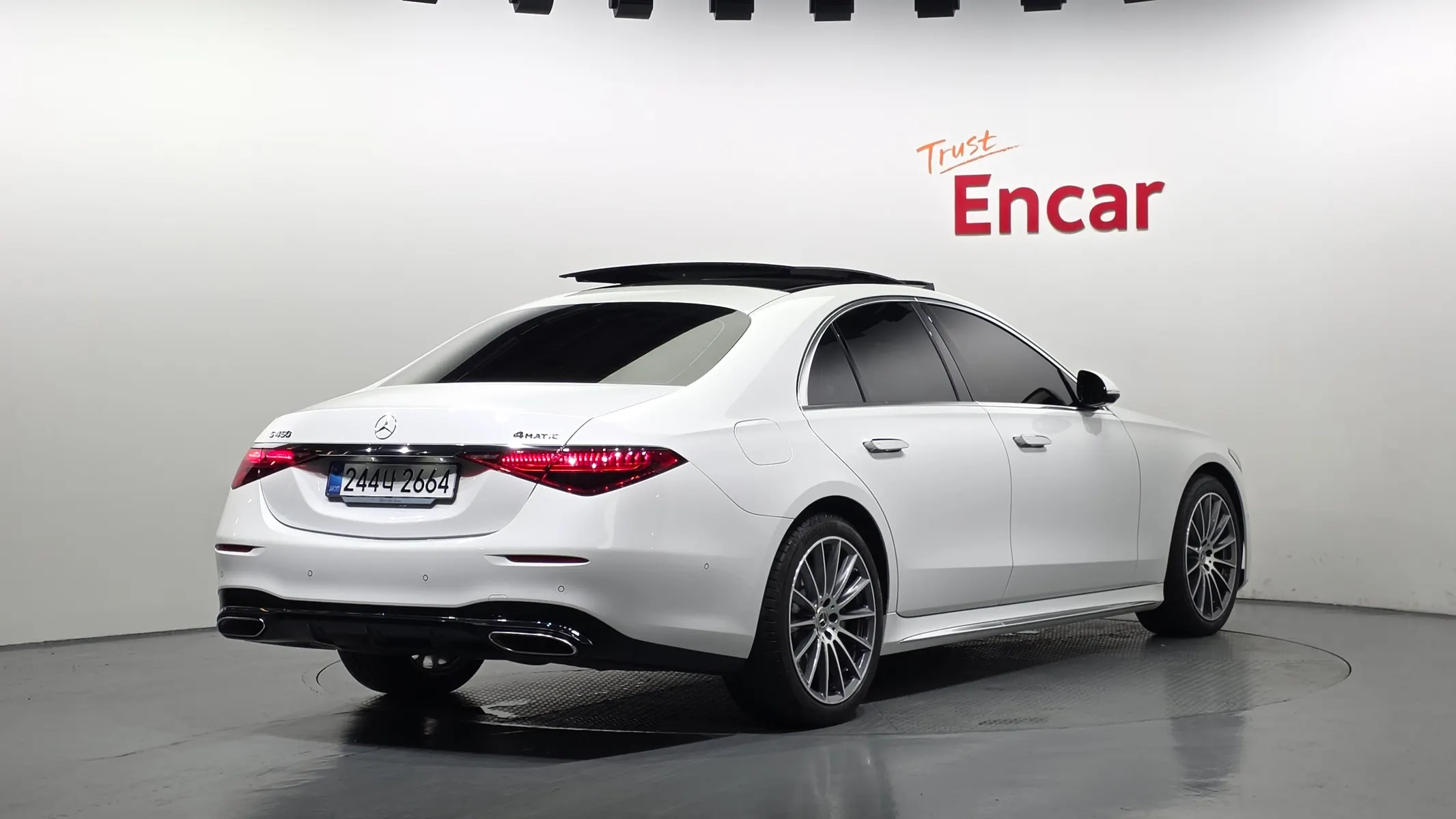 Mercedes-Benz S-Class W223 S450 4MATIC 2025 2/33