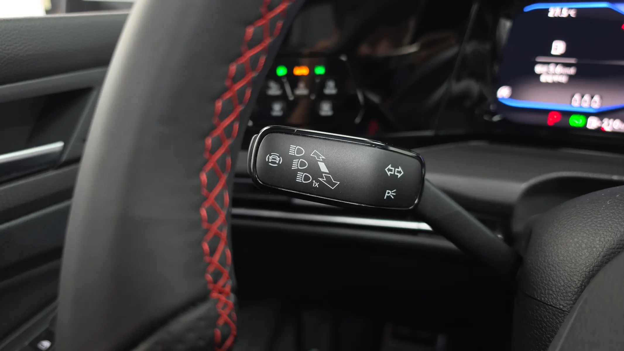 Volkswagen 8 2.0 GTI 2022 38/39