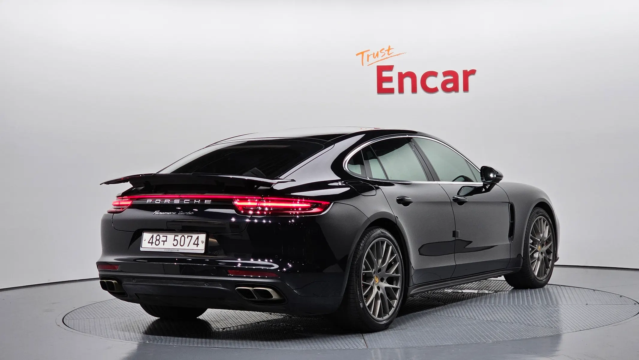 Porsche (971) 4.0 2018 2/33