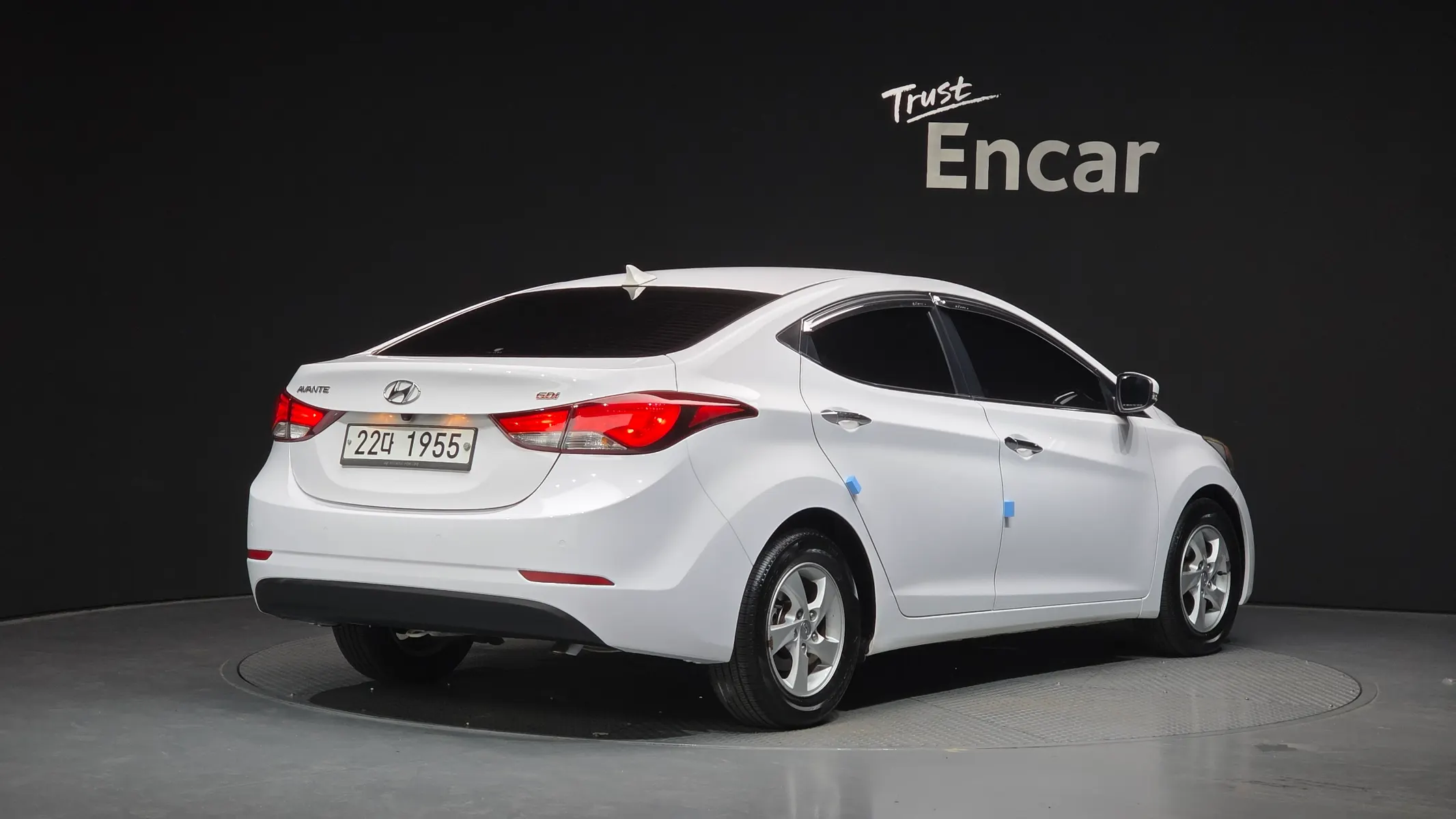 Hyundai 아반떼 1.6 GDi 2014 2/31