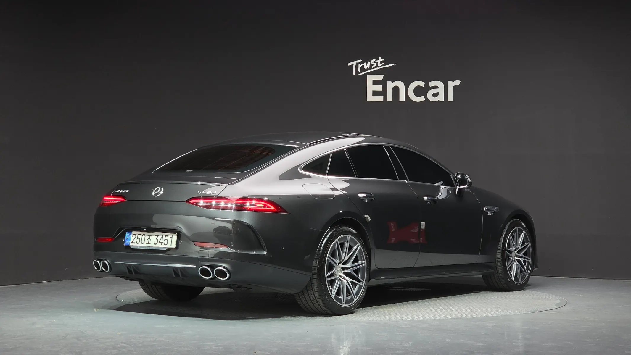 Mercedes-Benz AMG GT 4 43 4MATIC+ 2022 2/31