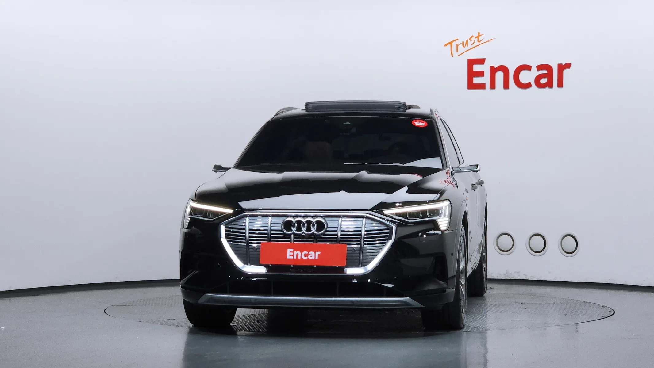 Audi e- 55 2023 3/37